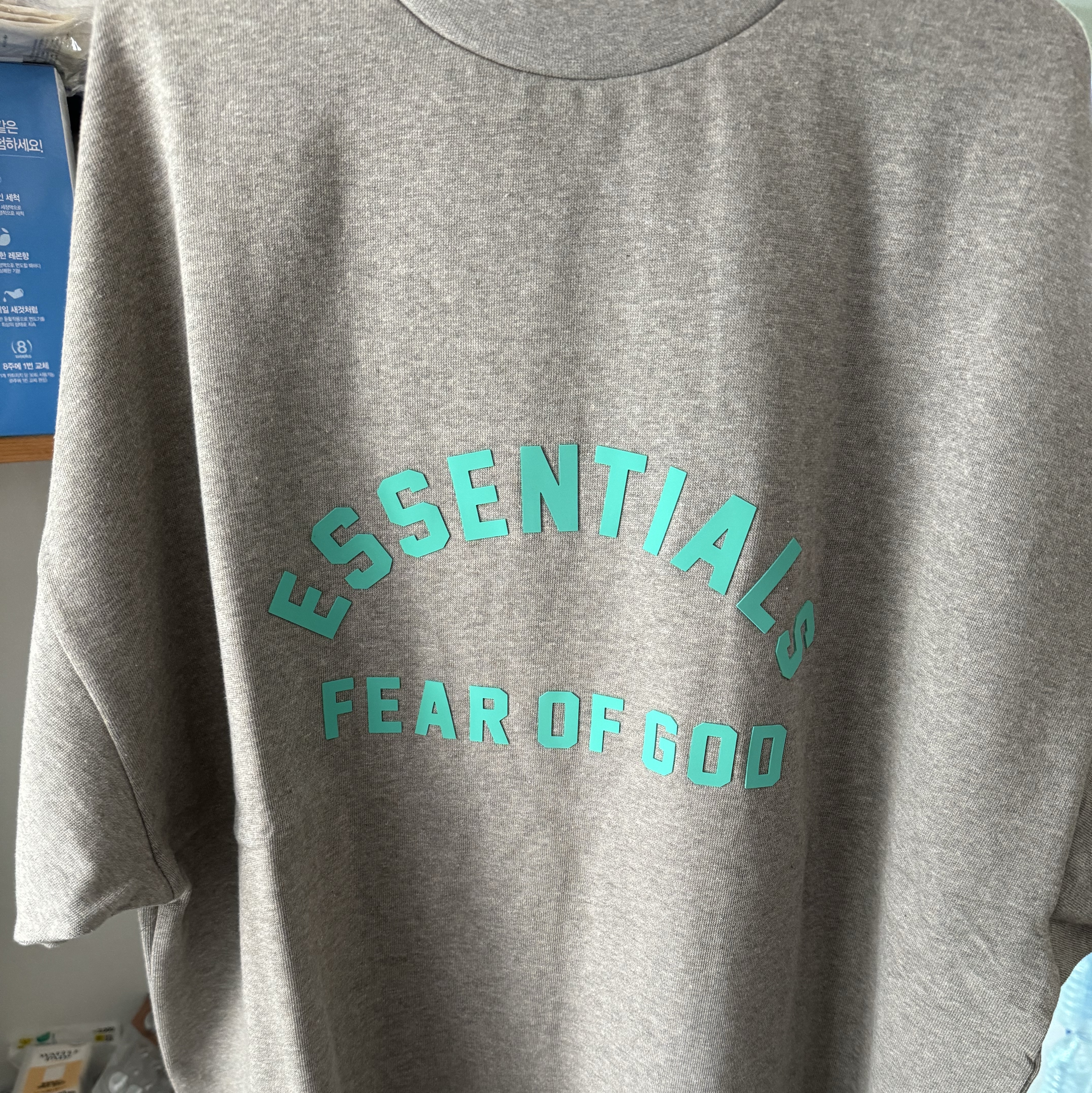 Essentials Heavy Jersey Crewneck T-Shirt Dark Heather Oatmeal - 24SS 착용 스타일