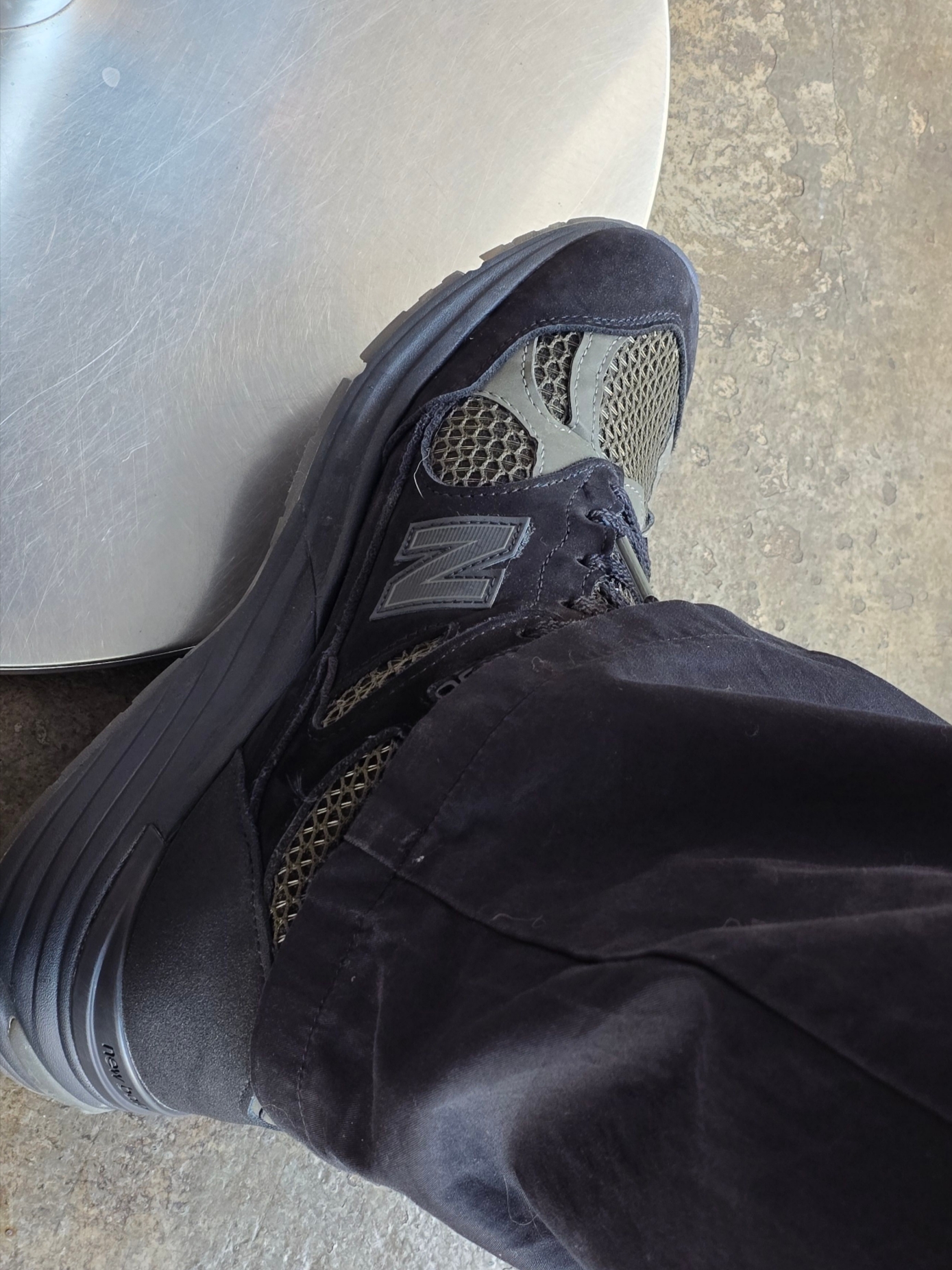 New Balance x Stone Island 991v2 Made in UK Black Olive Night 착용 스타일