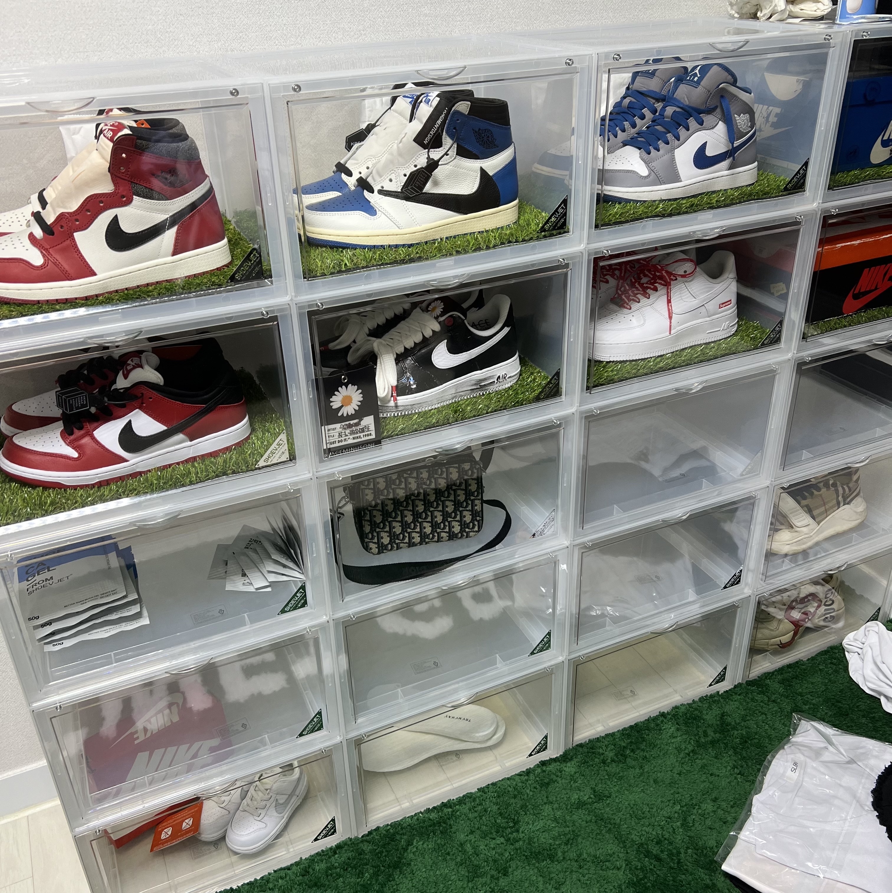 Nike SB Dunk Low Pro Chicago, Jordan 1 Retro High OG Chicago 2022 착용 스타일