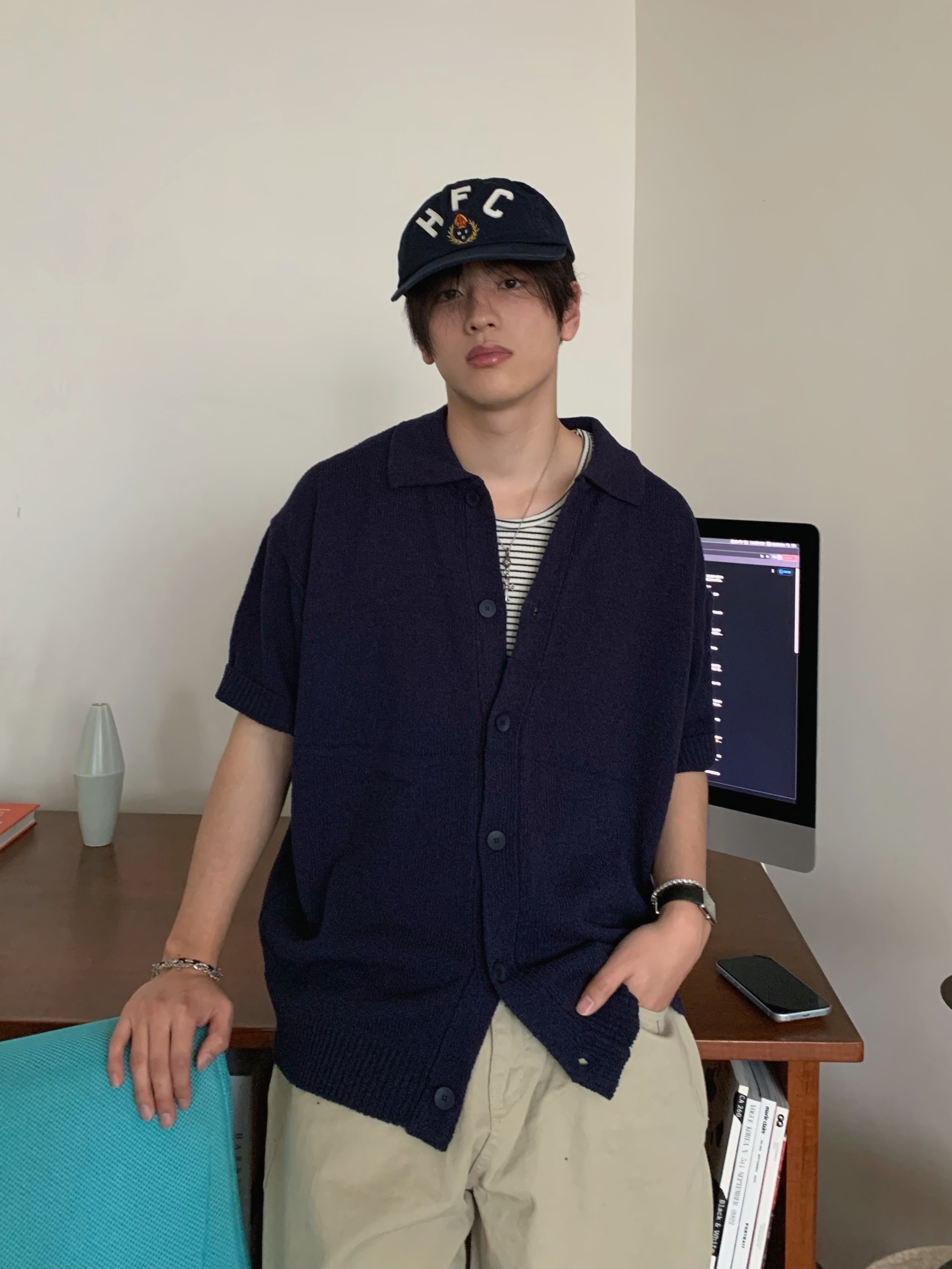 Heritage Floss Felt 6 Panel Cap Navy, Vans Era Leopard True White 착용 스타일 - 7