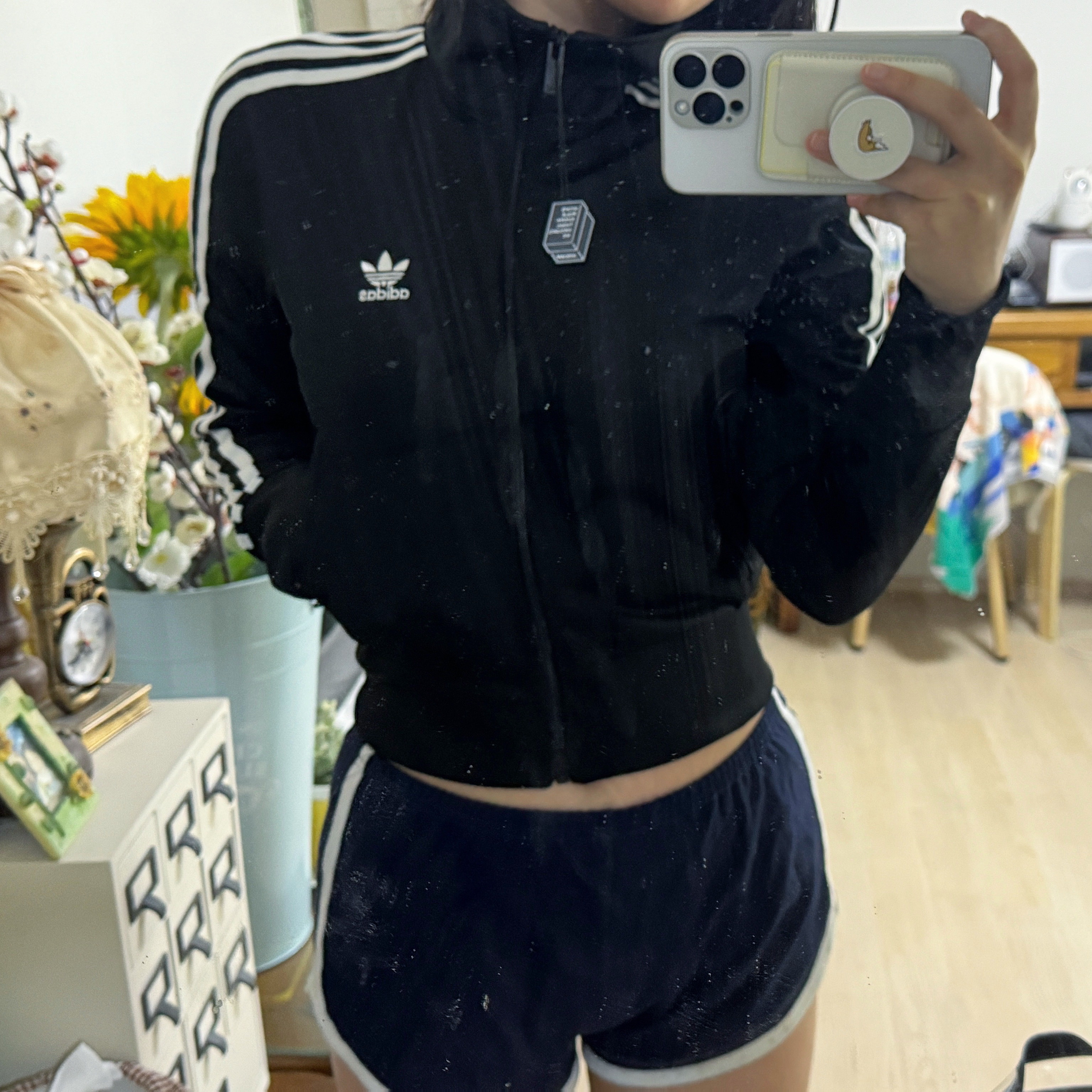 (W) Adidas Adicolor Classic Firebird Track Top Black - KR Sizing 착용 스타일