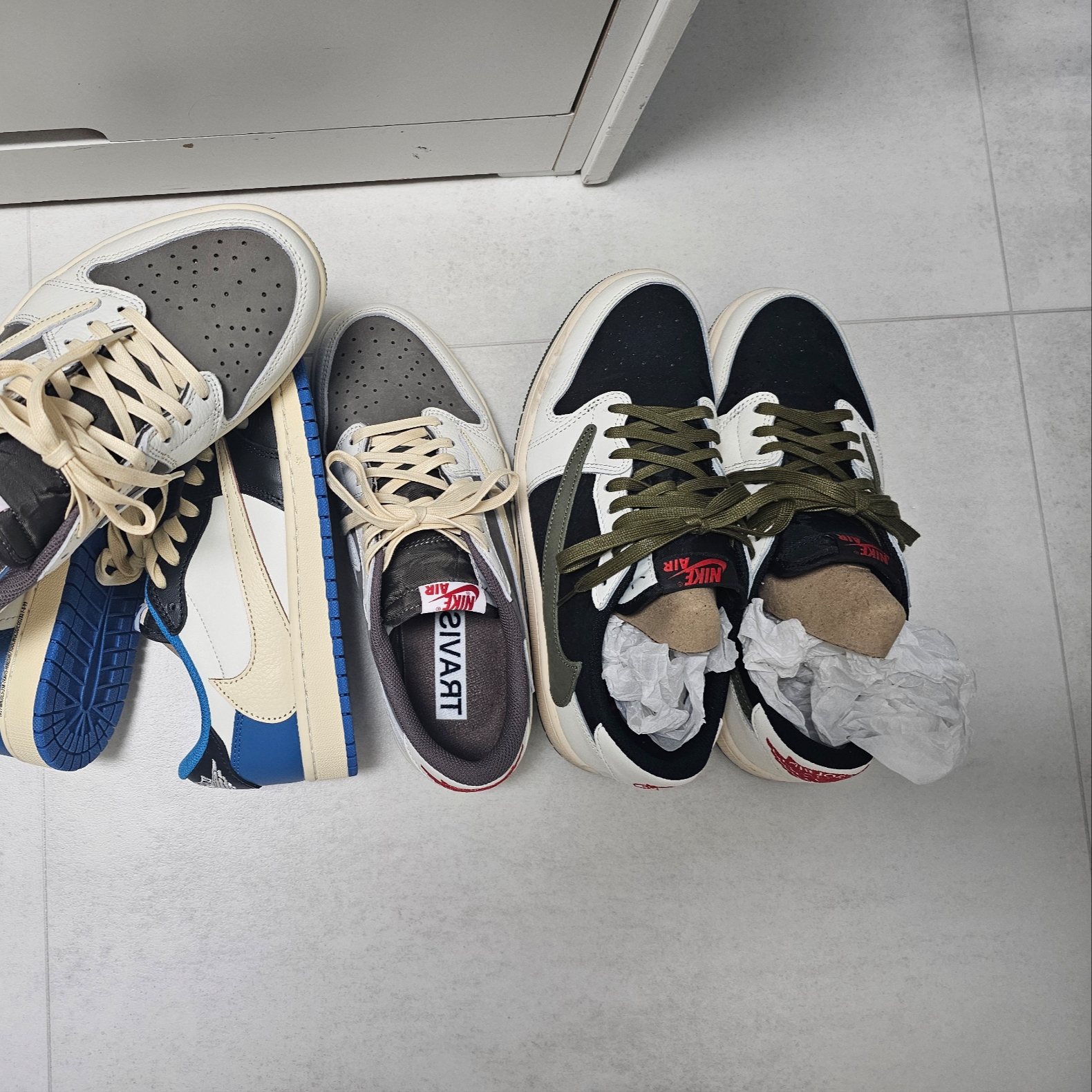 (W) Jordan 1 x Travis Scott Retro Low OG SP Medium Olive 착용 스타일
