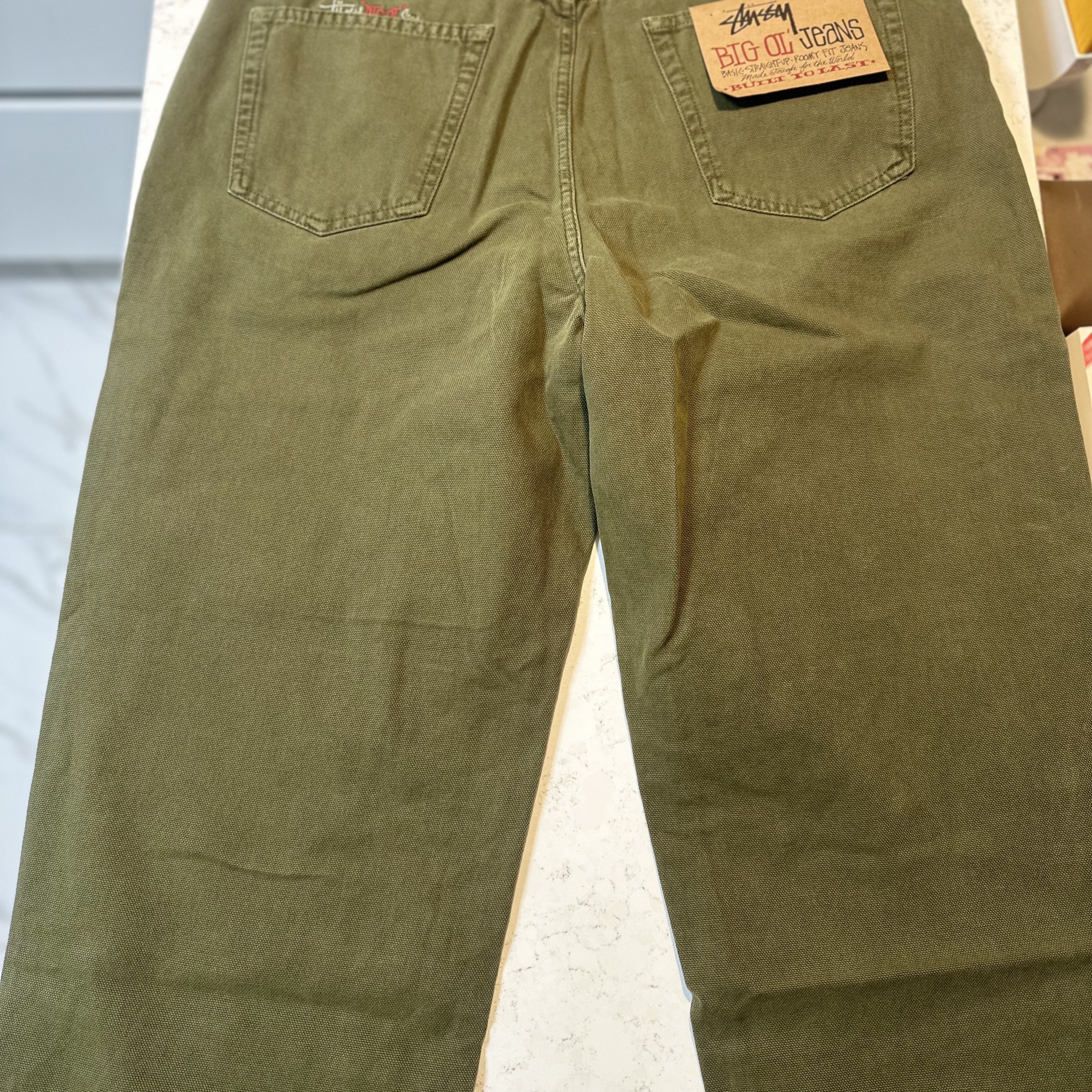 Stussy Washed Canvas Big OL' Jean Olive Drab 착용 스타일 - 1