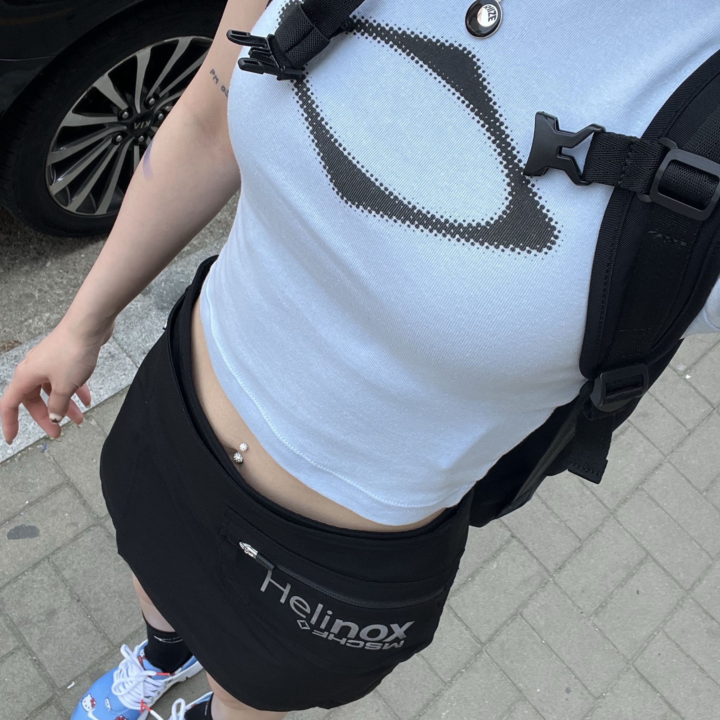 Mischief x Helinox Backpack Black, (W) Mischief x Helinox Belted Wrap Skirt Black 착용 스타일 - 2