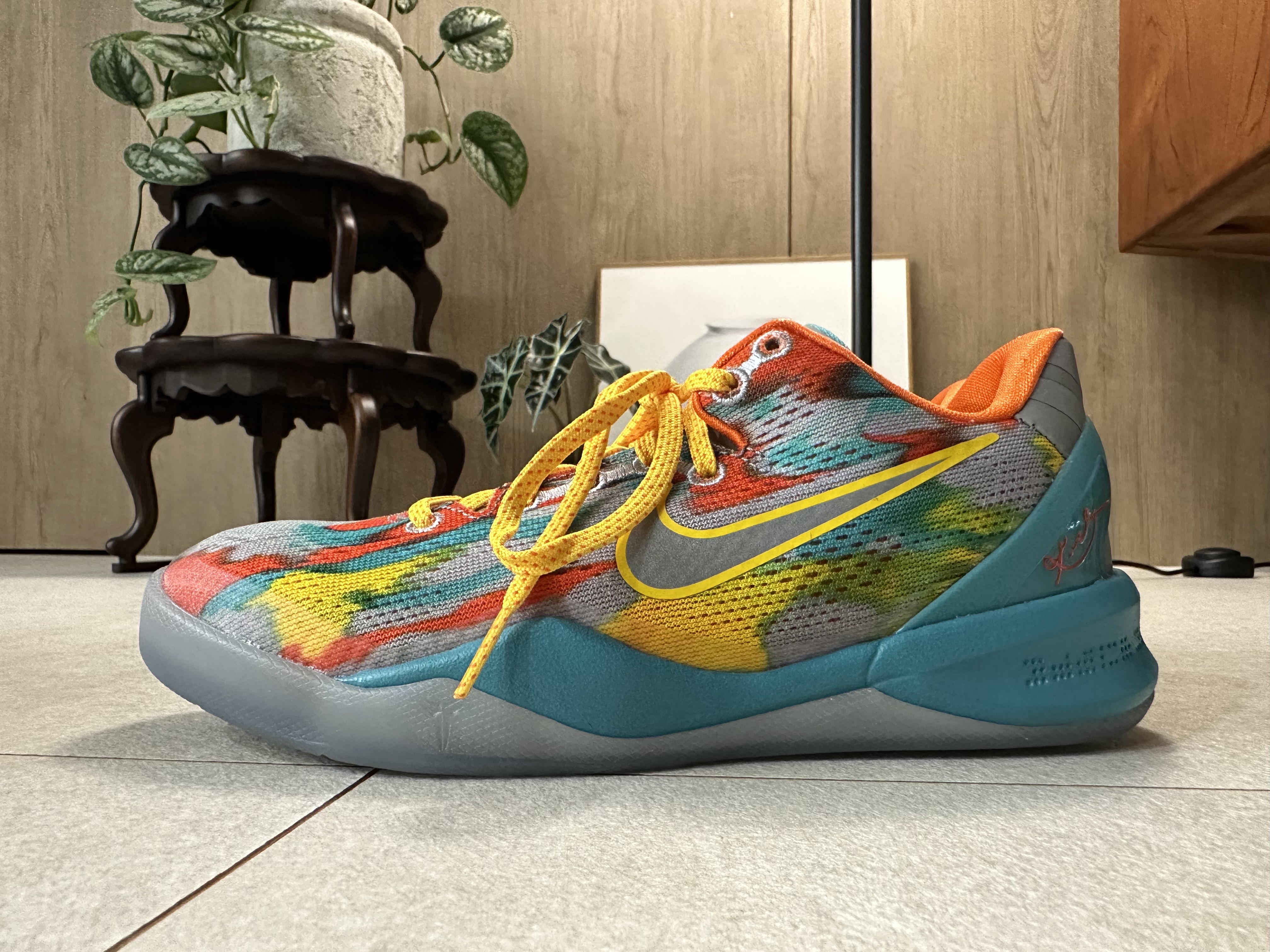 (GS) Nike Kobe 8 Protro Venice Beach 착용 스타일 - 3