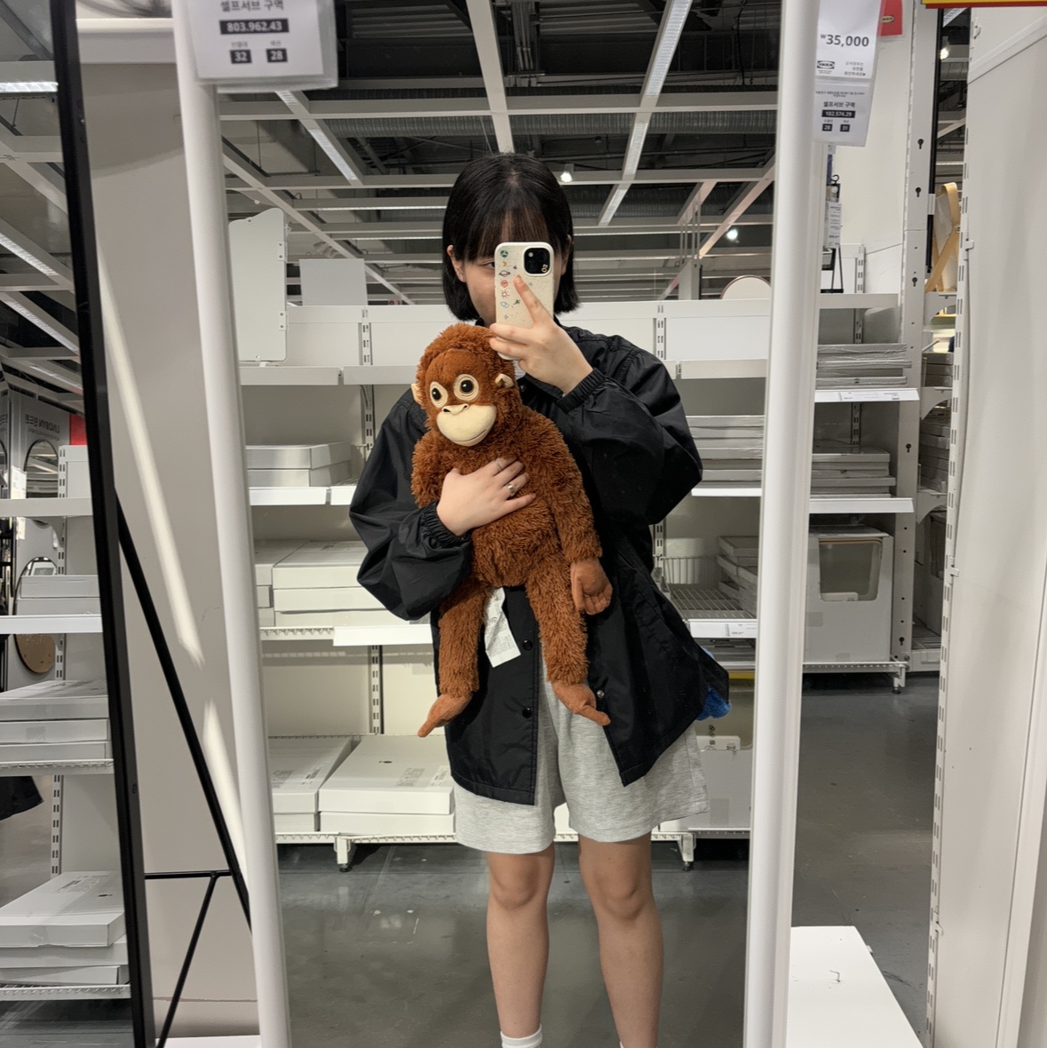 CDG Coach Jacket5 Black, (GS) Nike Air Force 1 LV8 Team Red 착용 스타일 - 2