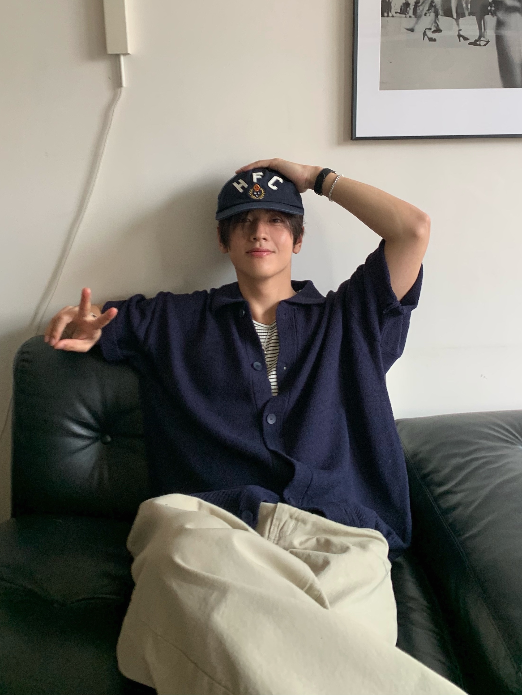 Heritage Floss Felt 6 Panel Cap Navy, Vans Era Leopard True White 착용 스타일 - 1