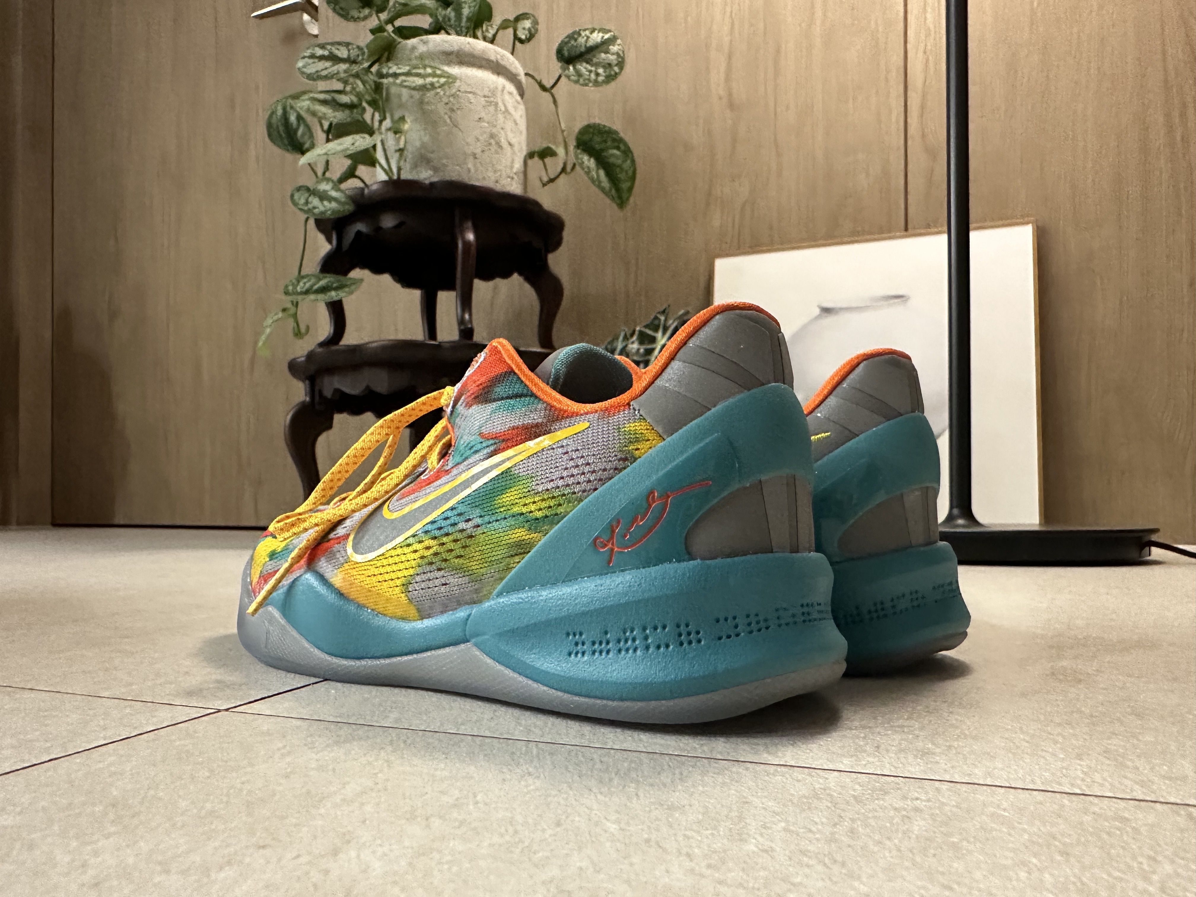 (GS) Nike Kobe 8 Protro Venice Beach 착용 스타일 - 5