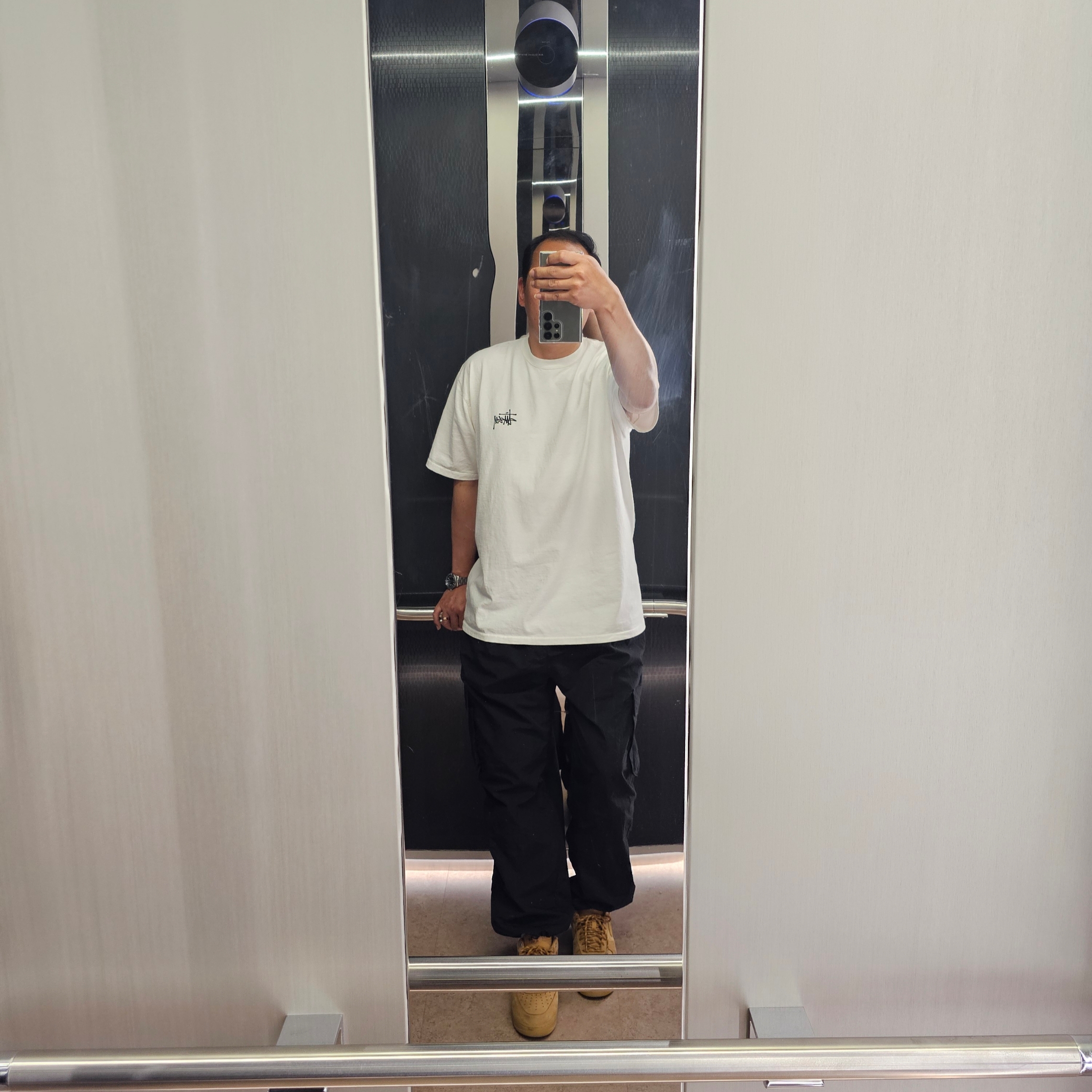 Stussy Basic Stussy Pigment Dyed T-Shirt Natural 2024, Nike Air Force 1 '07 WB Flax 착용 스타일 - 1