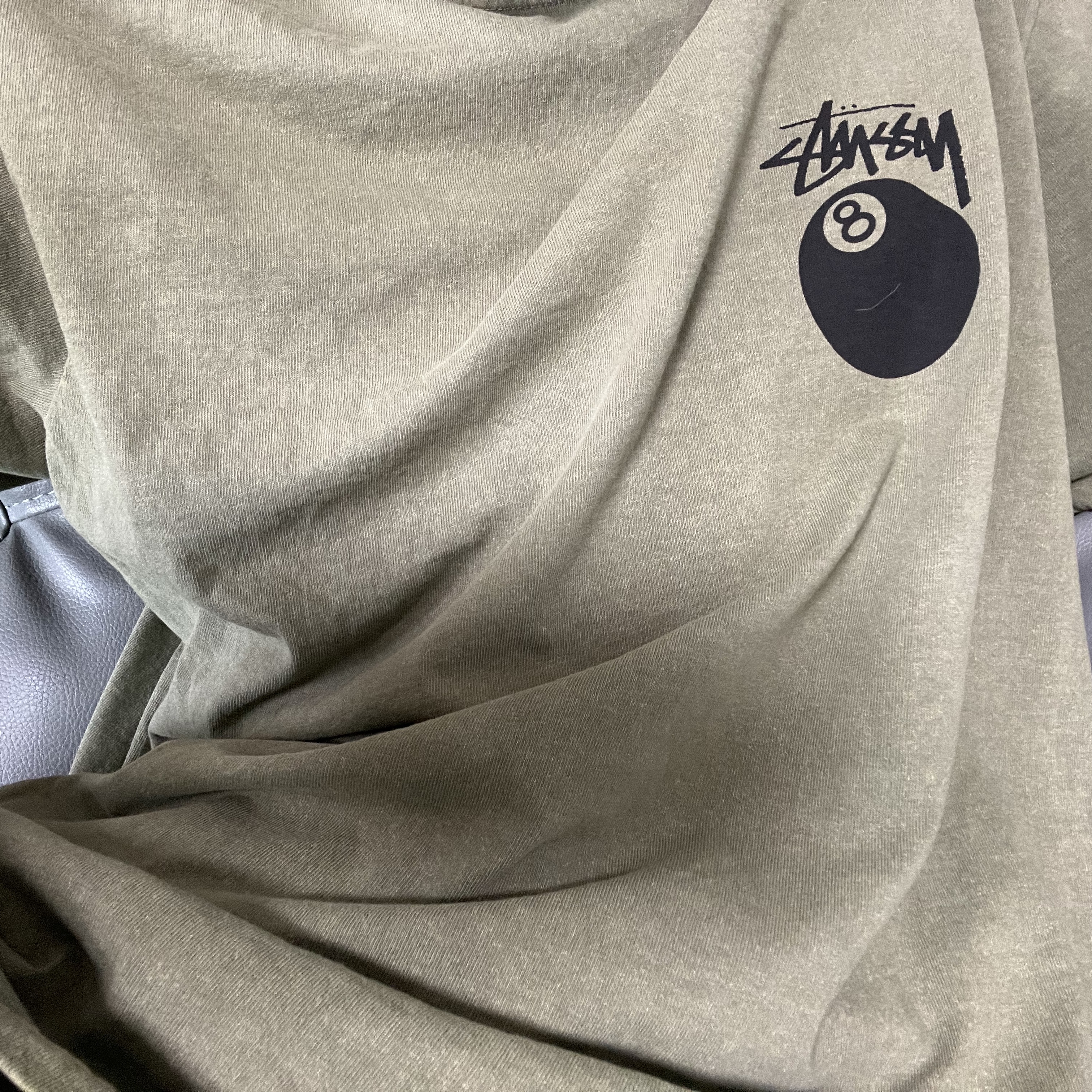 Stussy 8 Ball Pigment Dyed T-Shirt Olive 착용 스타일