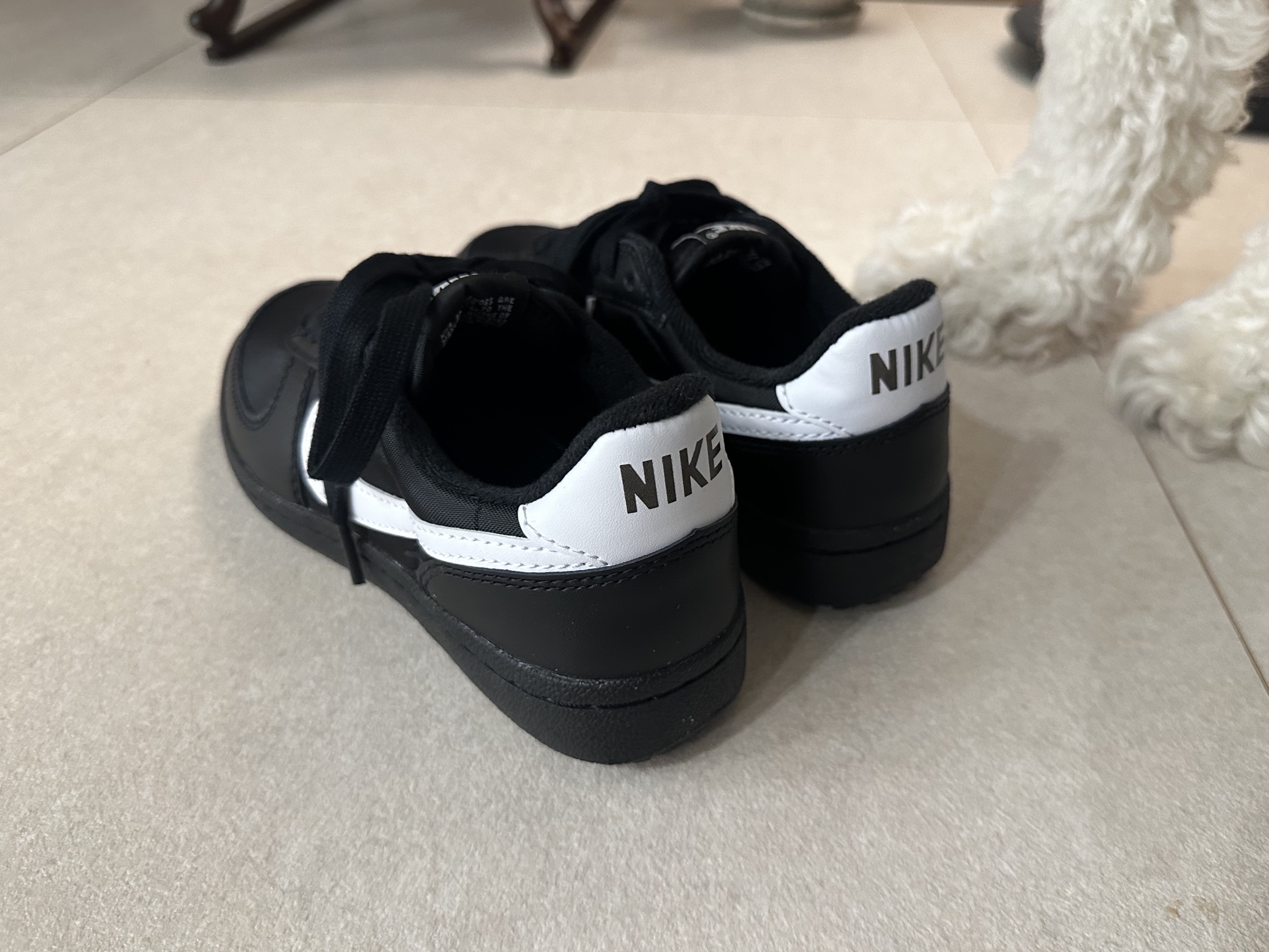 Nike Field General 82 SP Black and White 착용 스타일 - 3