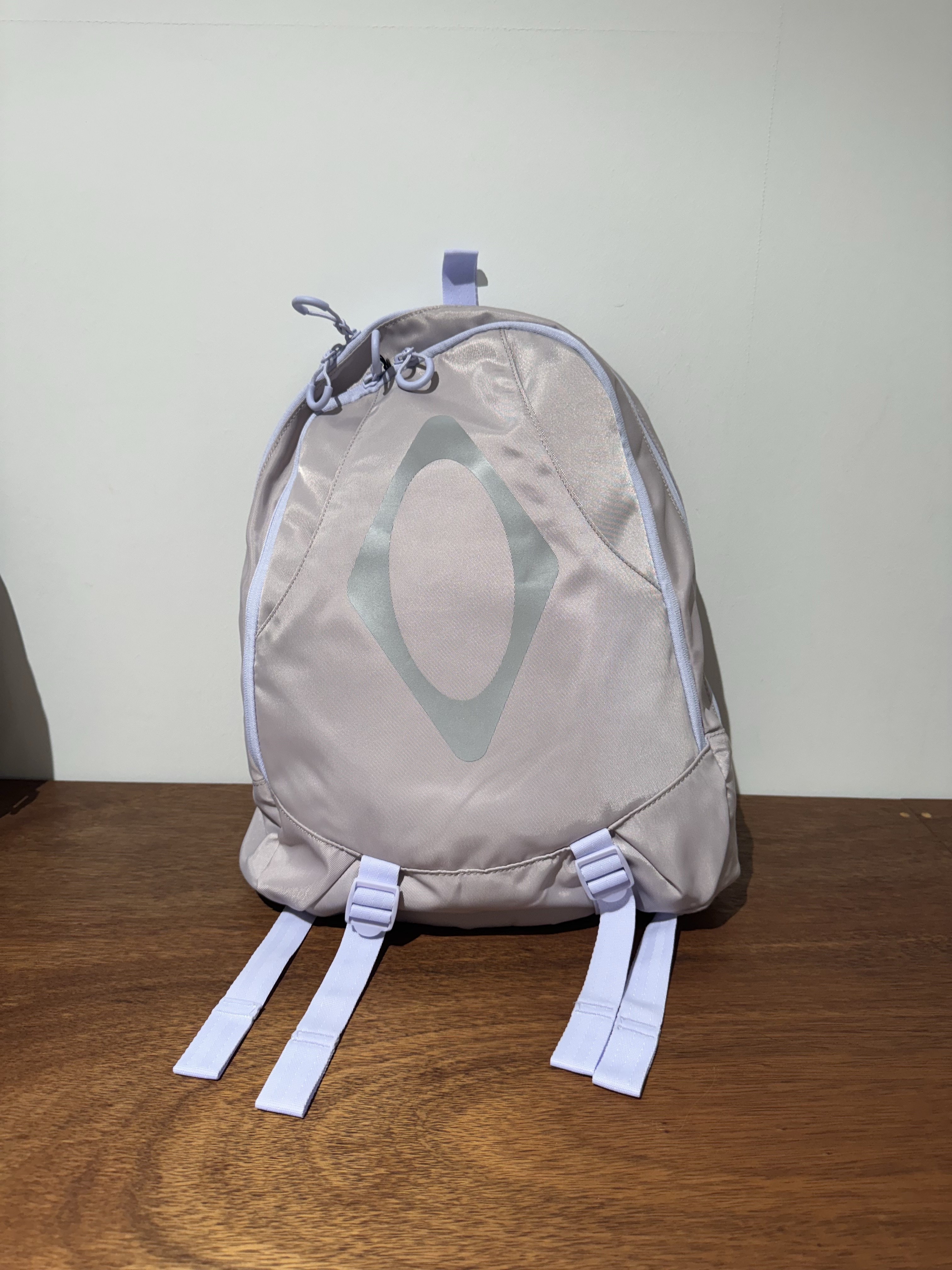 Mischief Rhombus Mountain Backpack Khaki, Mischief Rhombus Mountain Backpack Lavender 착용 스타일 - 3