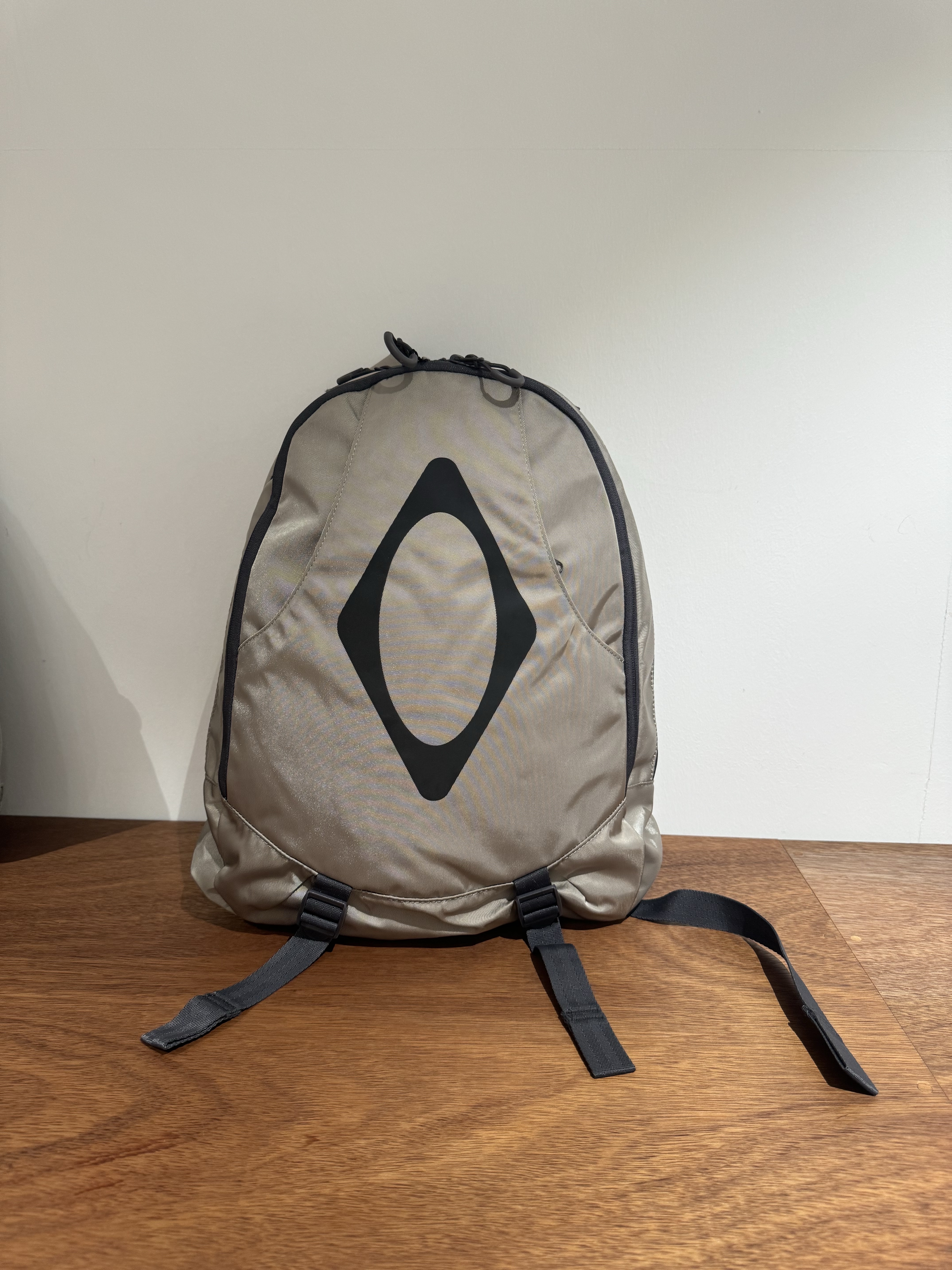 Mischief Rhombus Mountain Backpack Khaki, Mischief Rhombus Mountain Backpack Lavender 착용 스타일 - 2