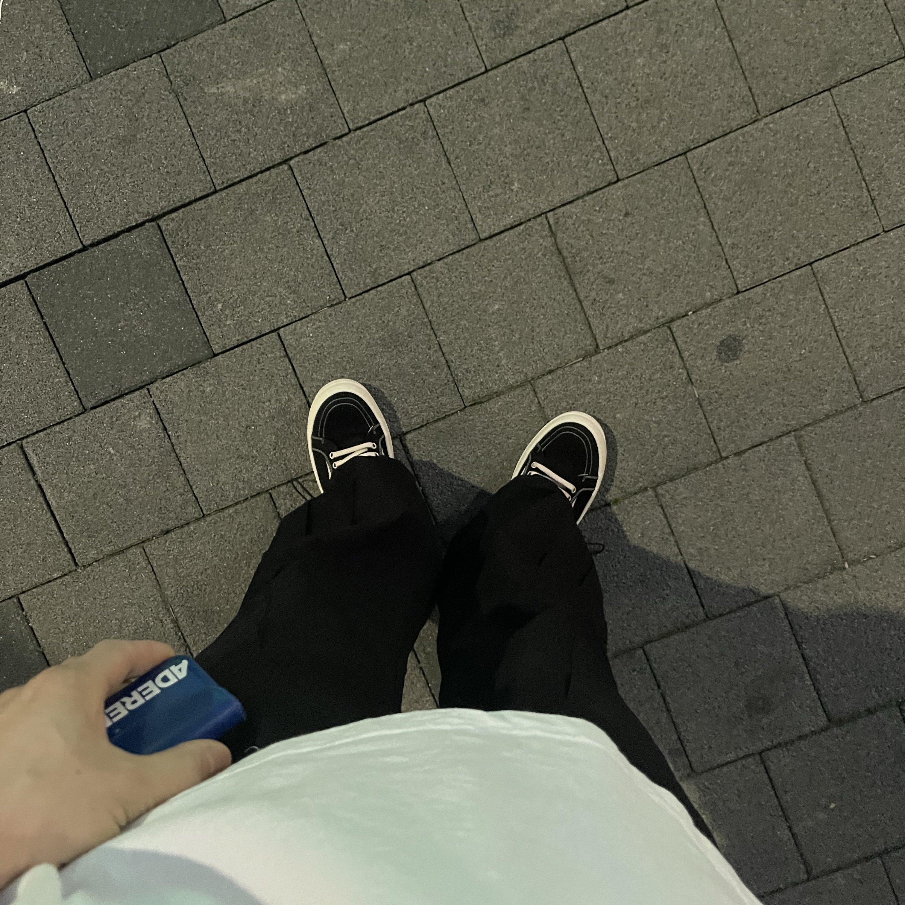 Rick Owens Drkshdw Lido Overdyed Denim Vintage Sneakers Black Milk 착용 스타일