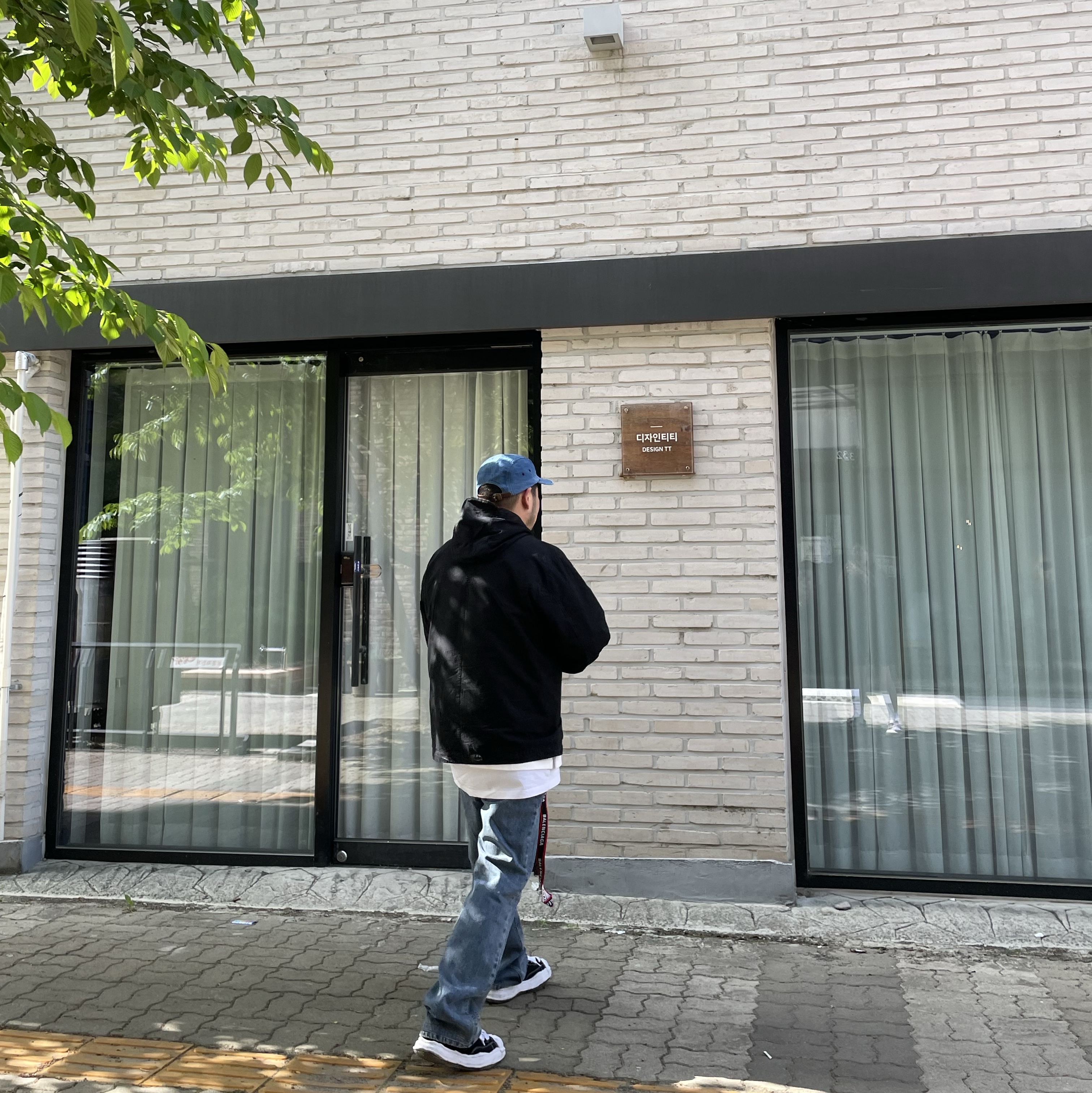 Supreme Washed Chino Twill Camp Cap Denim - 23FW, Wooyoungmi Straight Denim Pants Blue - 23SS 착용 스타일