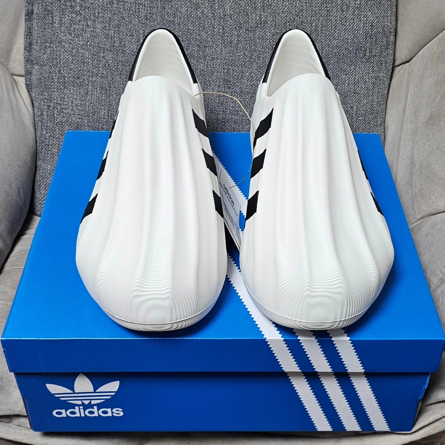 Adidas Adifom Superstar Core White 착용 스타일 - 1