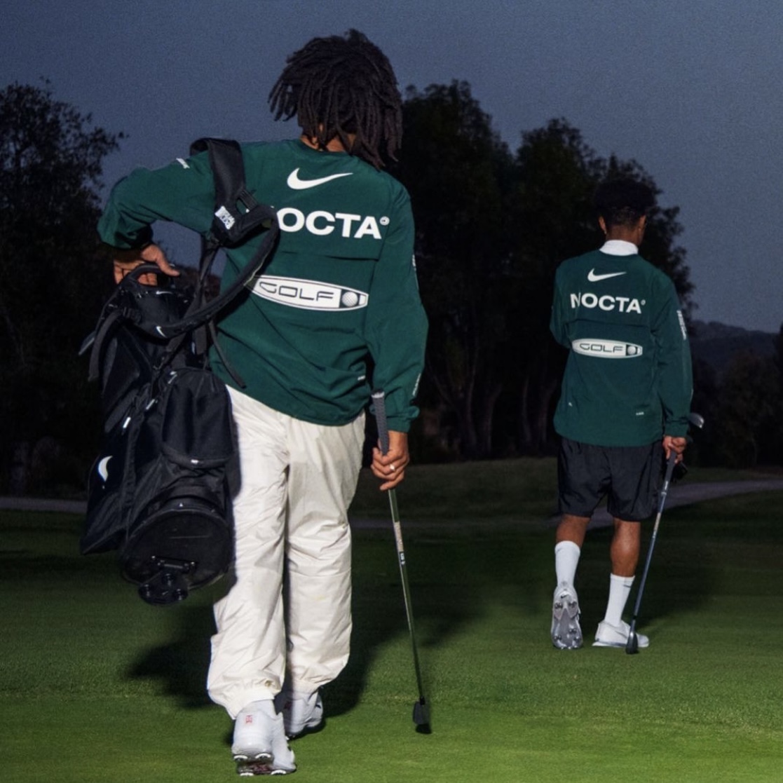Nike x Drake Nocta Essential Hoodie University Gold - US/EU, Nike x Drake Nocta Golf Crewneck Top Green - US/EU 착용 스타일 - 2