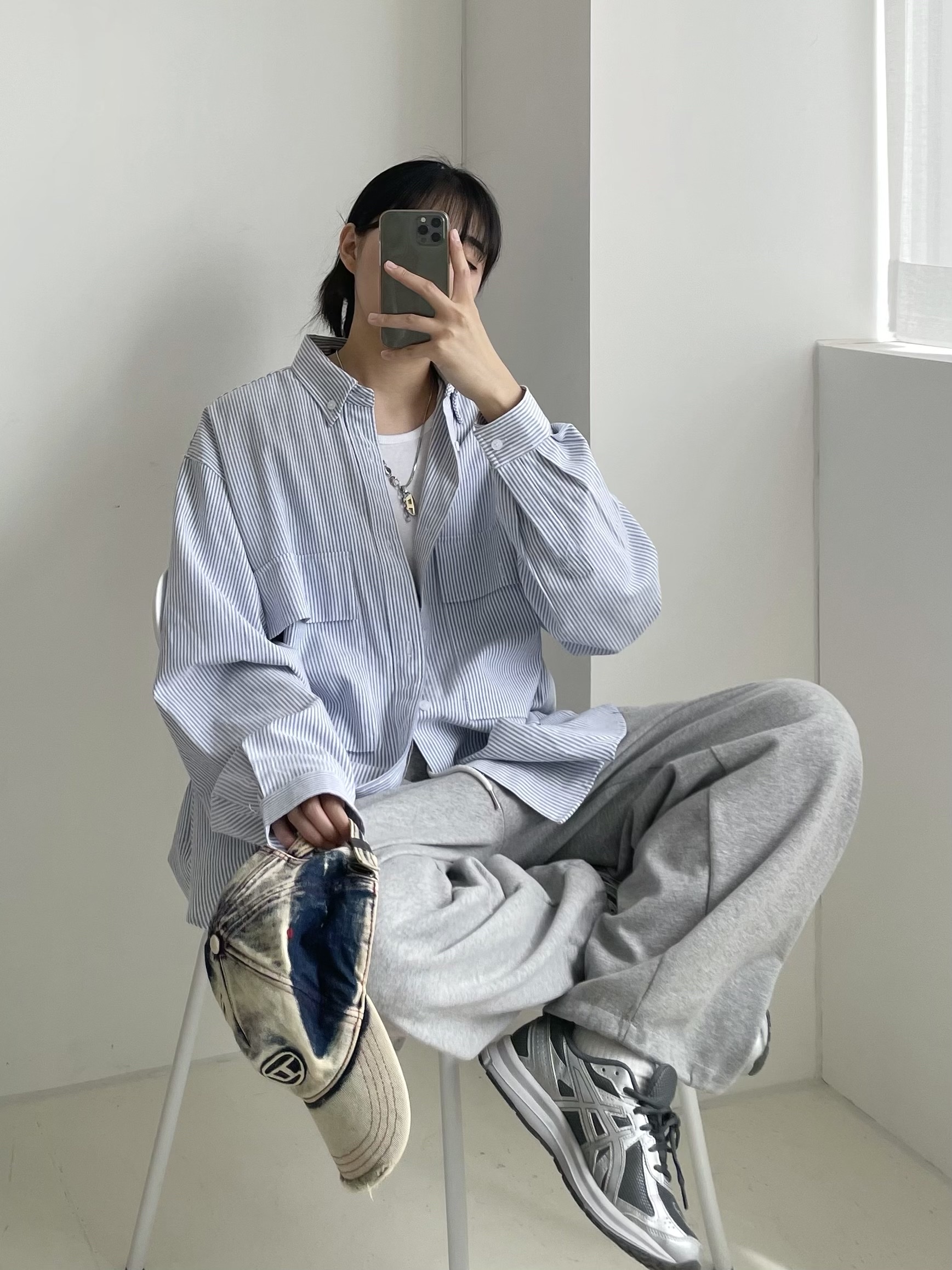 Diesel C-Seymon Treated Denim Baseball Cap Blue White, Diesel Dx1421 Two-Tone Stainless Steel Pendant Necklace Silver 착용 스타일 - 1
