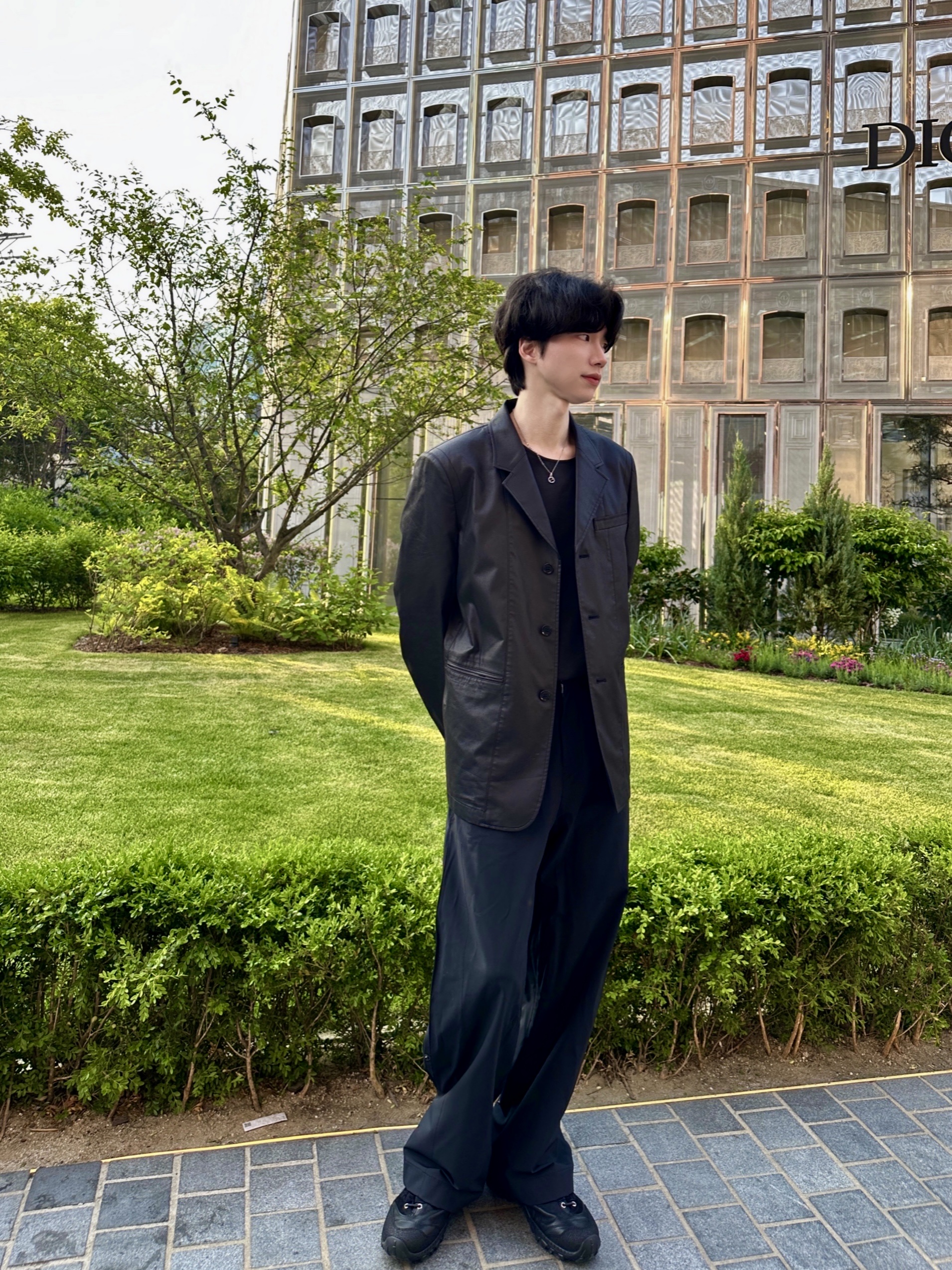 Our Legacy Gabe Stealth Black Leather, Our Legacy Gabe Shadow Play Black 착용 스타일 - 2