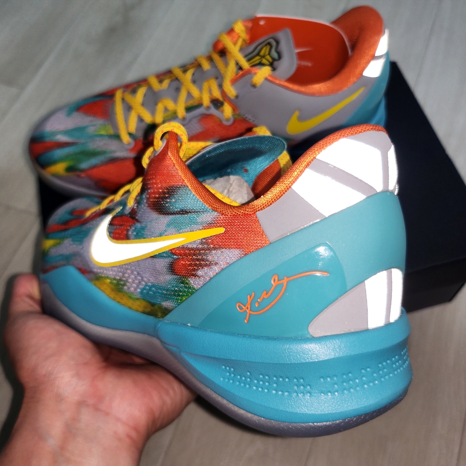 Nike Kobe 8 Protro Venice Beach 착용 스타일 - 4
