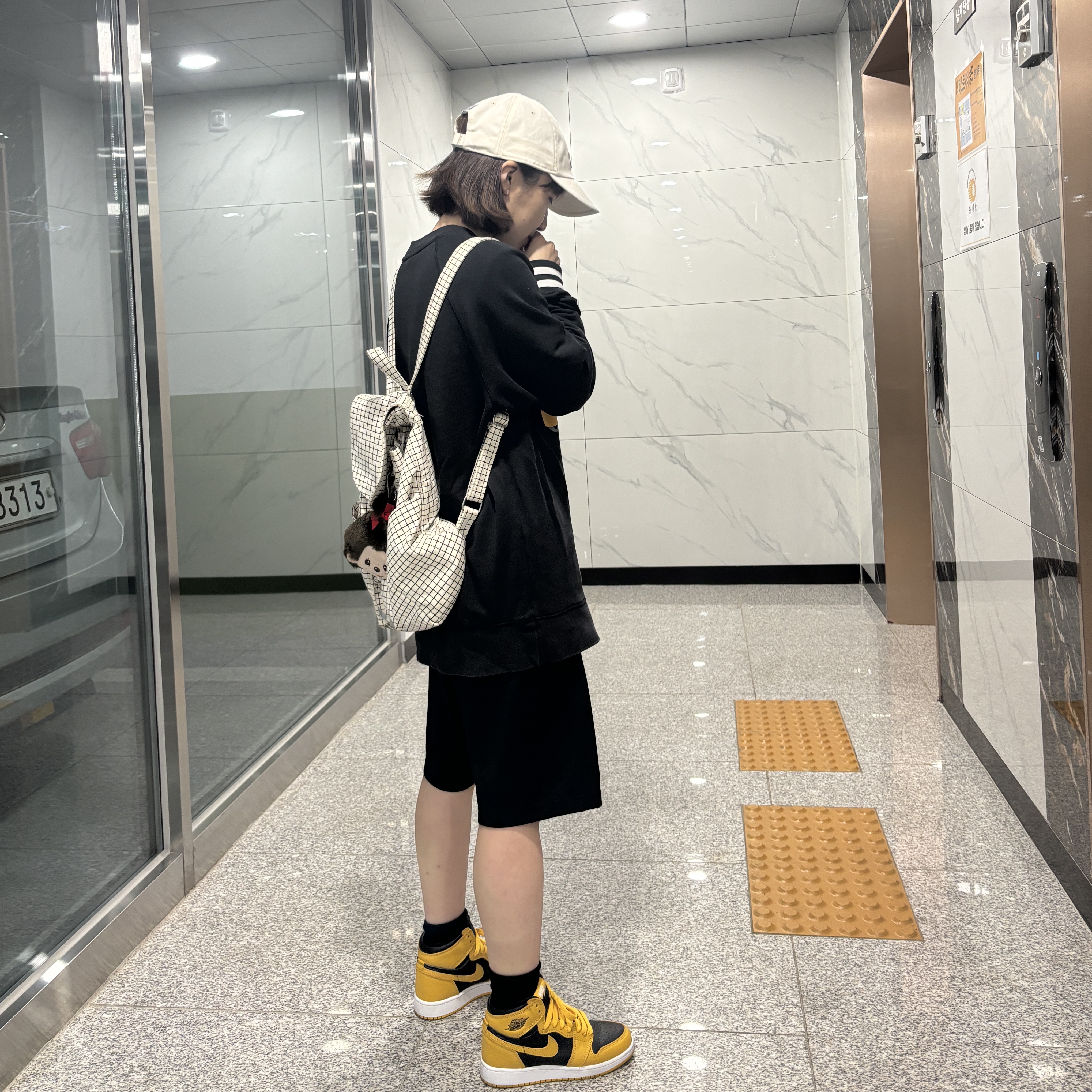 (GS) Jordan 1 Retro High OG Pollen 착용 스타일