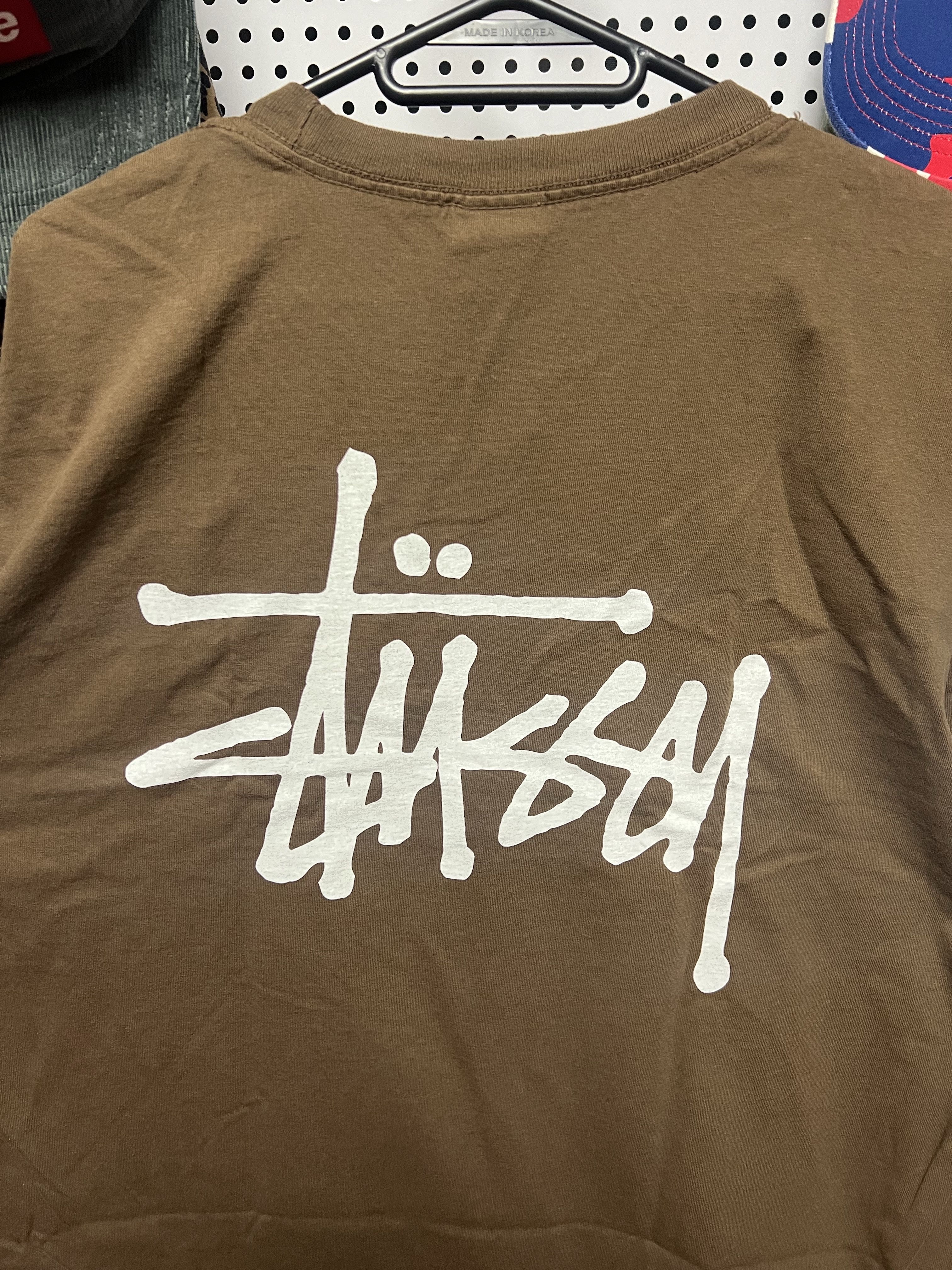 Stussy Washed Canvas Shop Jacket Bronze, Stussy Basic Stussy Pigment Dyed T-Shirt Brown 2024 착용 스타일 - 4
