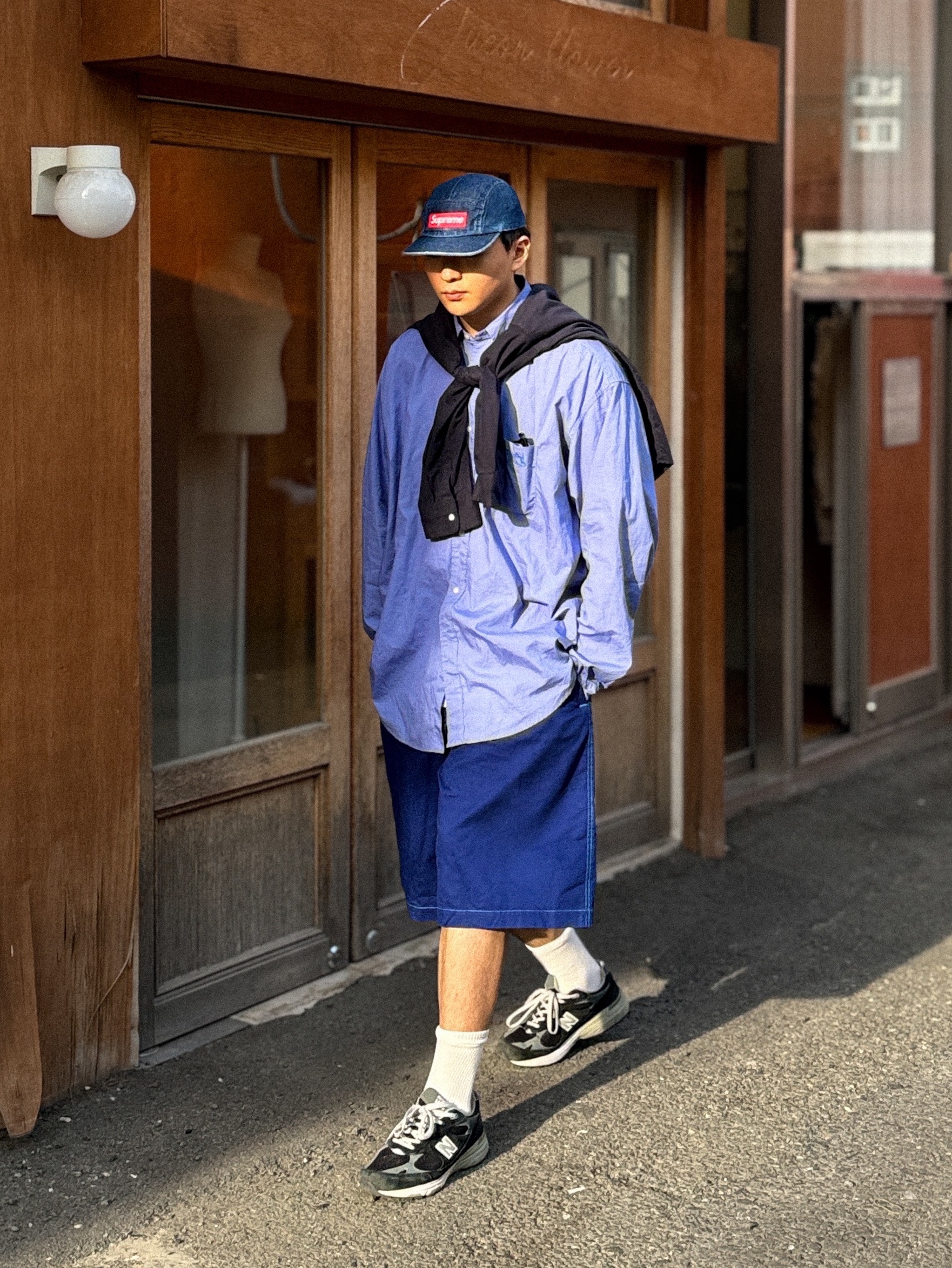 Supreme Washed Chino Twill Camp Cap Denim - 22FW 착용 스타일 - 4