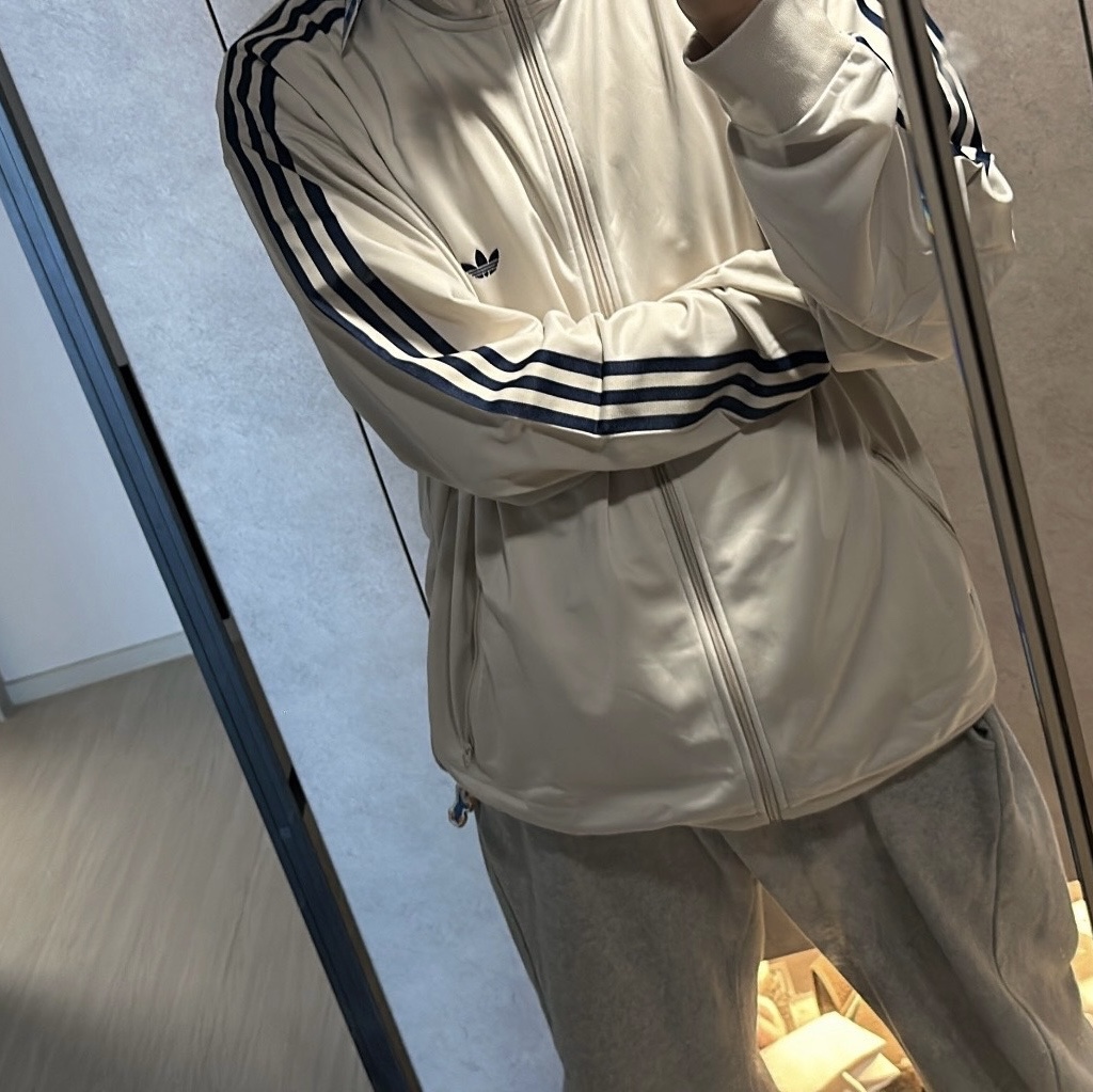Adidas Originals Beckenbauer Track Top Bliss - KR Sizing 착용 스타일