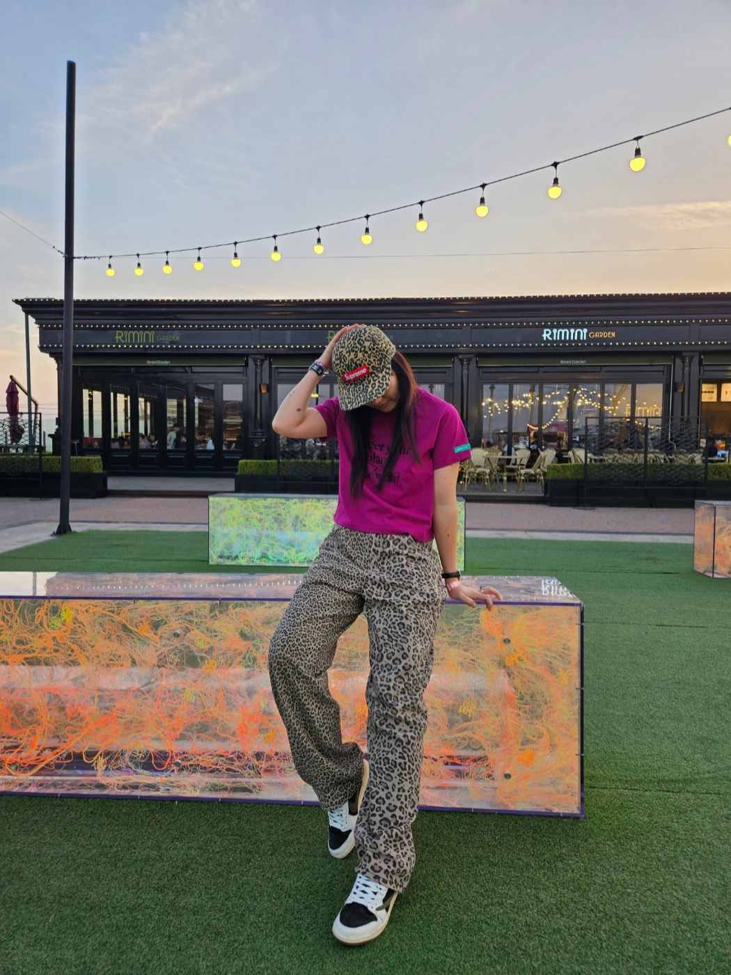 Supreme Washed Chino Twill Camp Cap Leopard - 23FW, (W) Jordan 1 x Travis Scott Retro Low OG SP Medium Olive 착용 스타일