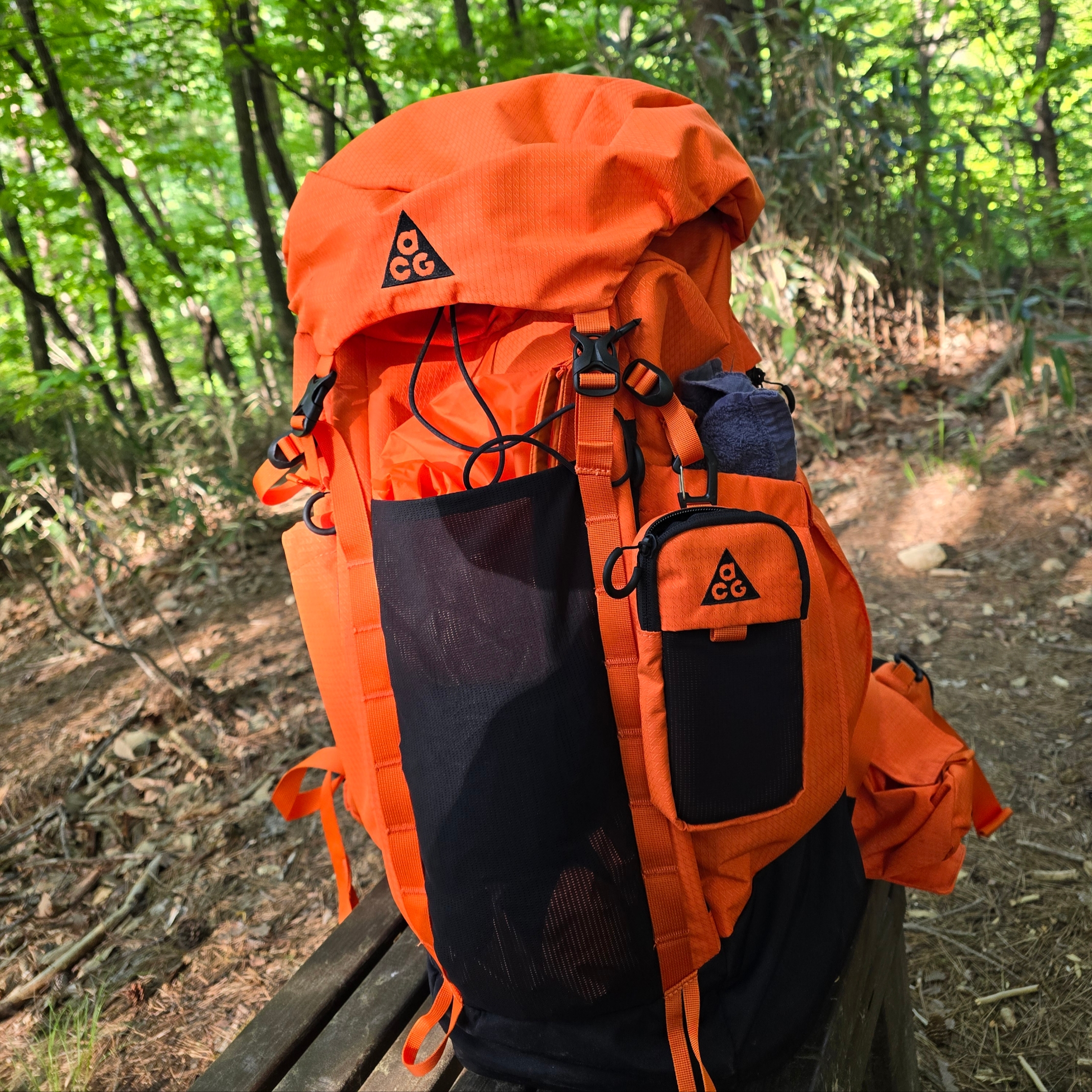 Nike ACG Apex Bucket Hat Black, Nike ACG Hike T-Shirt Black - US/EU 착용 스타일 - 3