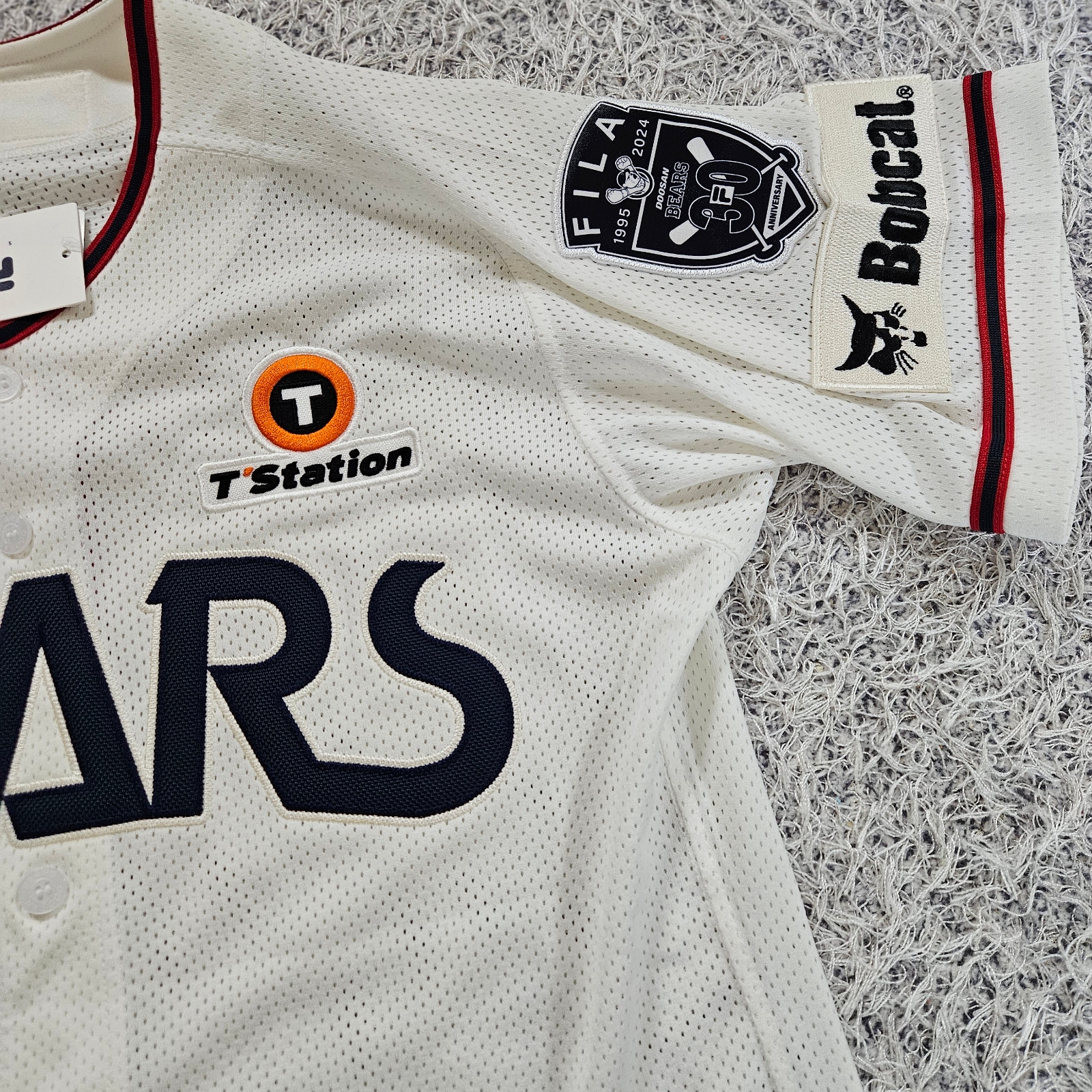 Doosan Bears x Fila 30th Anniversary Legendary Old Uniform Package (Non Marking Ver.) - Edition of 600 착용 스타일 - 6