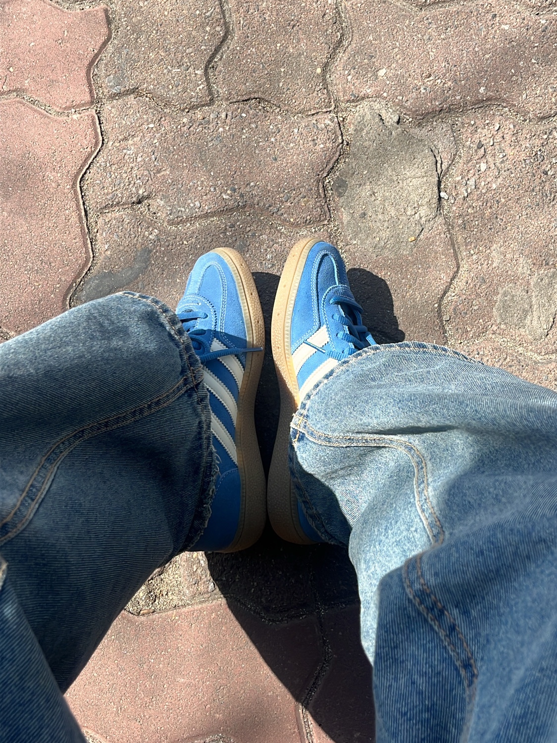 Adidas Spezial Handball Core Blue Cream White 착용 스타일 - 3