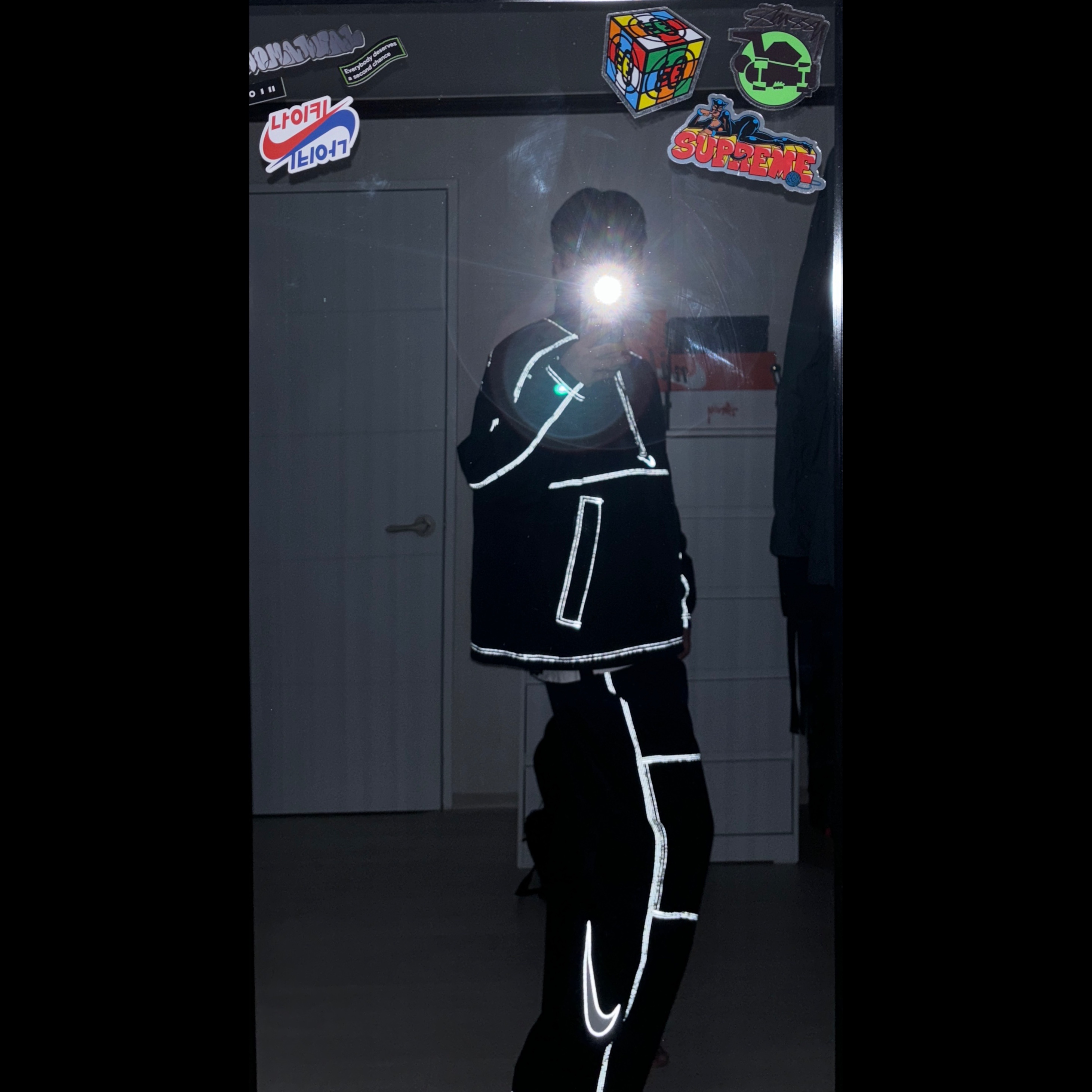 Supreme x Nike Ripstop Pullover Black - 24SS, Supreme x Nike Ripstop Track Pants Black - 24SS 착용 스타일