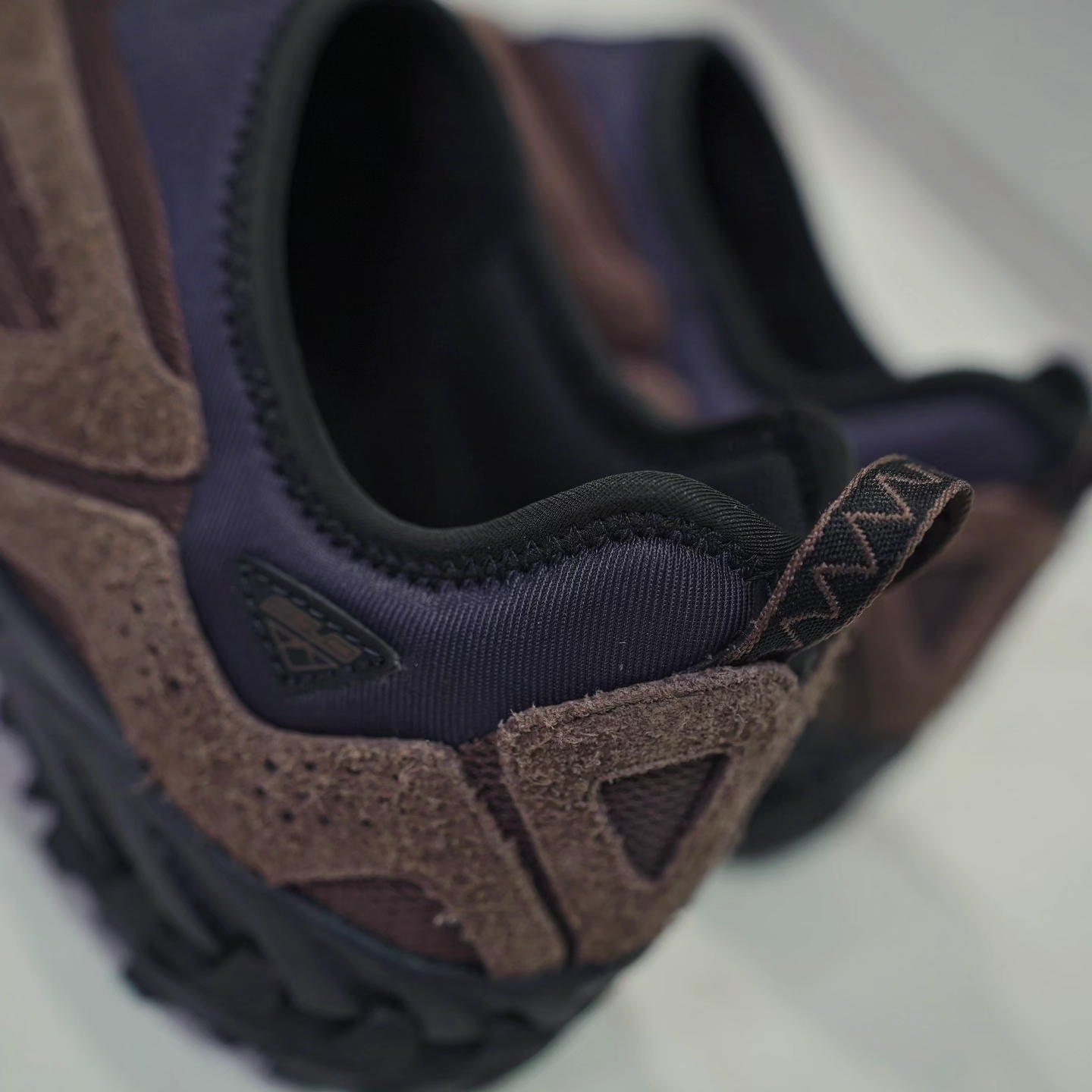 New Balance ML610S Dark Mushroom Phantom 착용 스타일 - 6