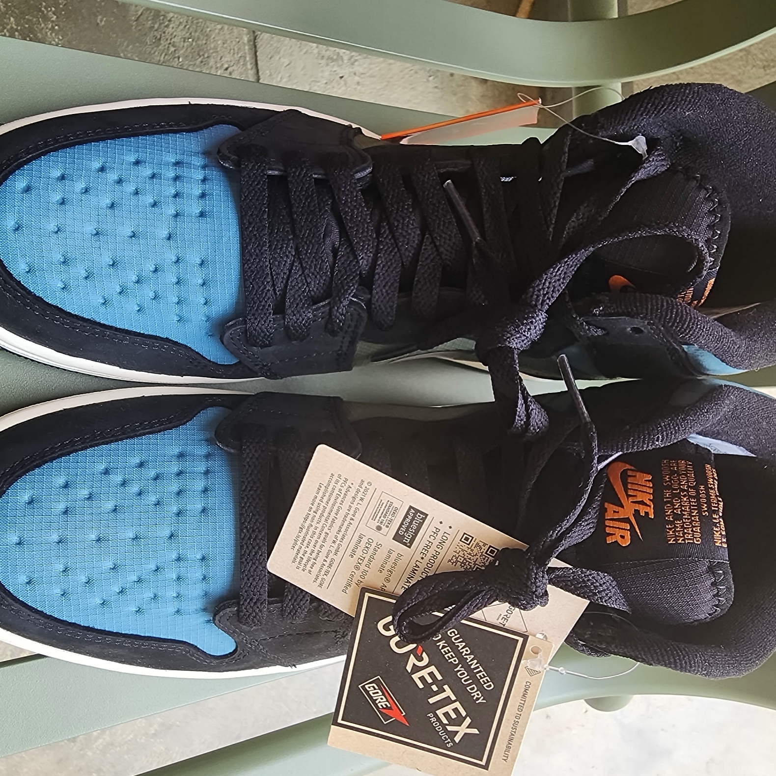 Jordan 1 Element Gore-Tex Noise Aqua and Light Olive 착용 스타일 - 1