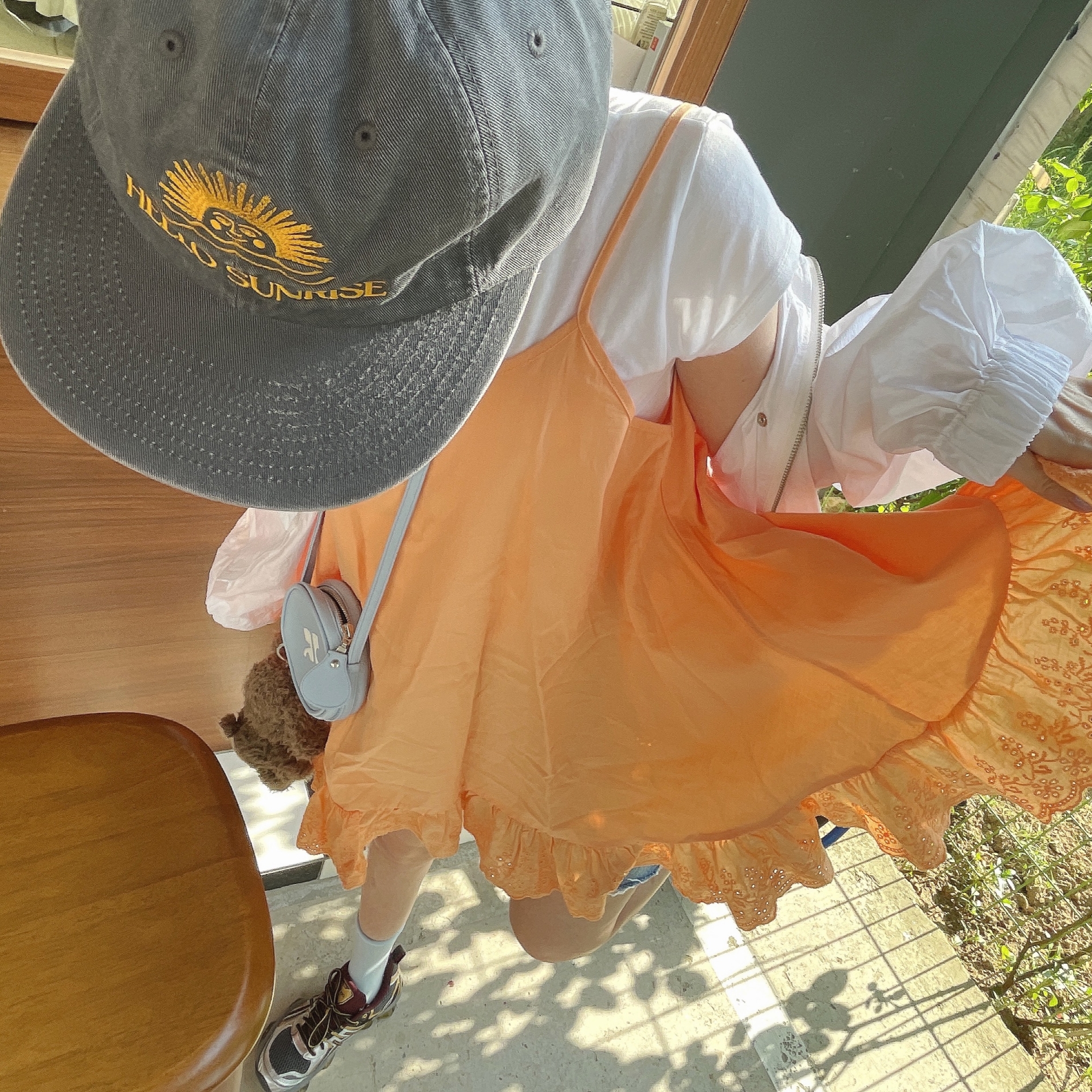 Hello Sunrise Washed OG Logo 6panel Cap Gray, Asics Gel-Quantum Kinetic Carbon Pure Gold 착용 스타일 - 2