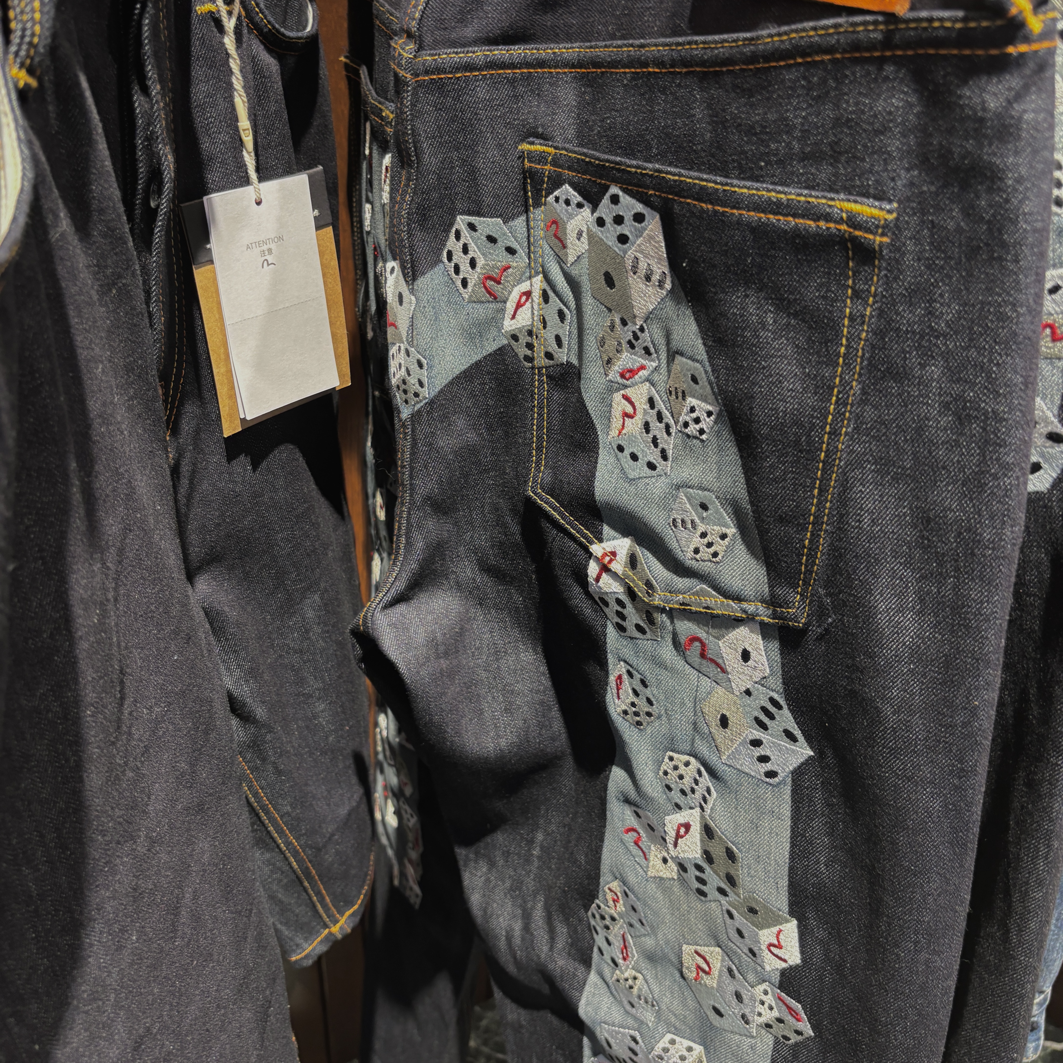 Palace x Evisu Jean Dark Denim - 24SS 착용 스타일