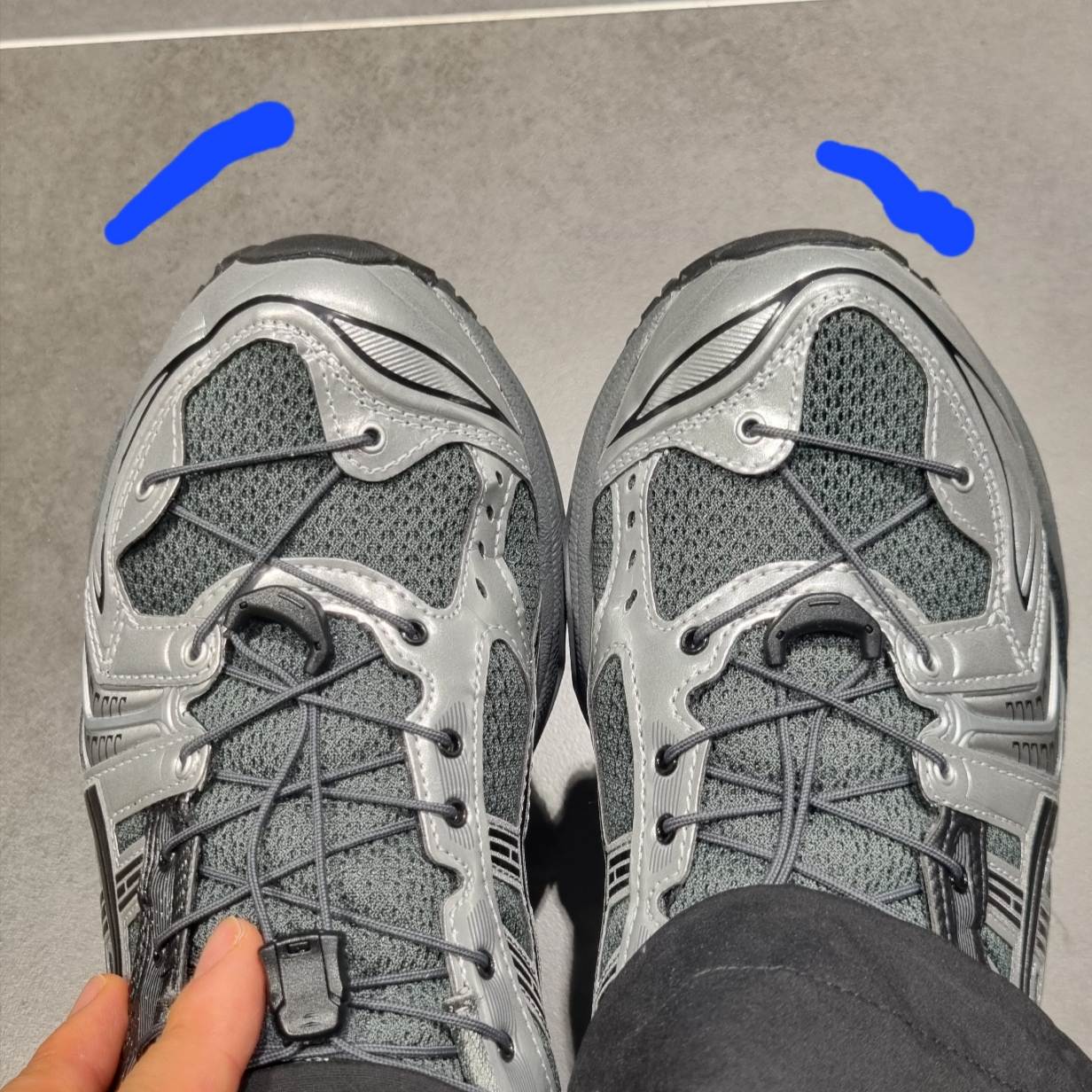 Asics x Unaffected Gel-Kayano 14 Silver Moon 착용 스타일 - 1