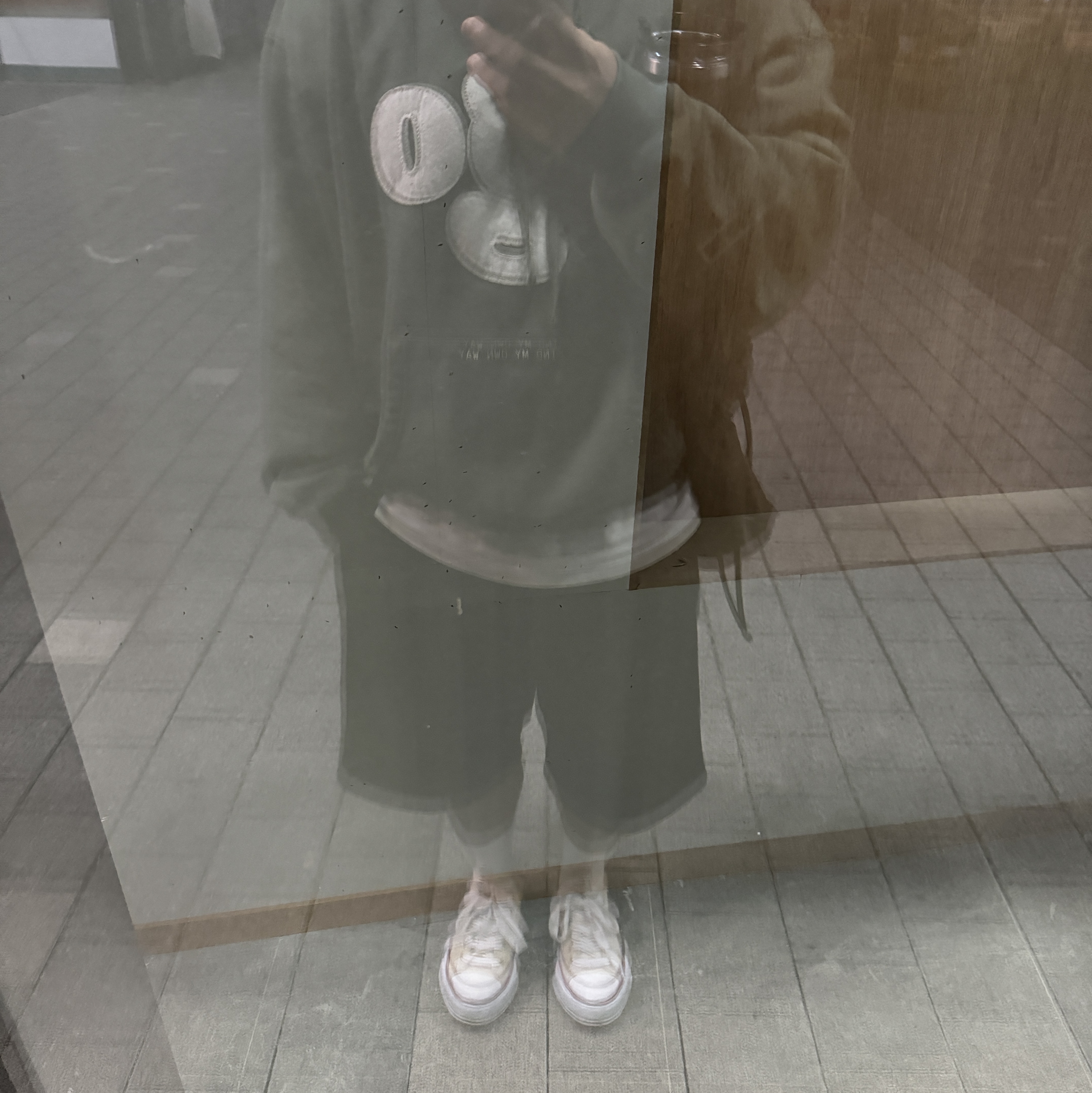 Maison Mihara Yasuhiro Peterson OG Sole Canvas Low-top Sneakers Natural 착용 스타일 - 3