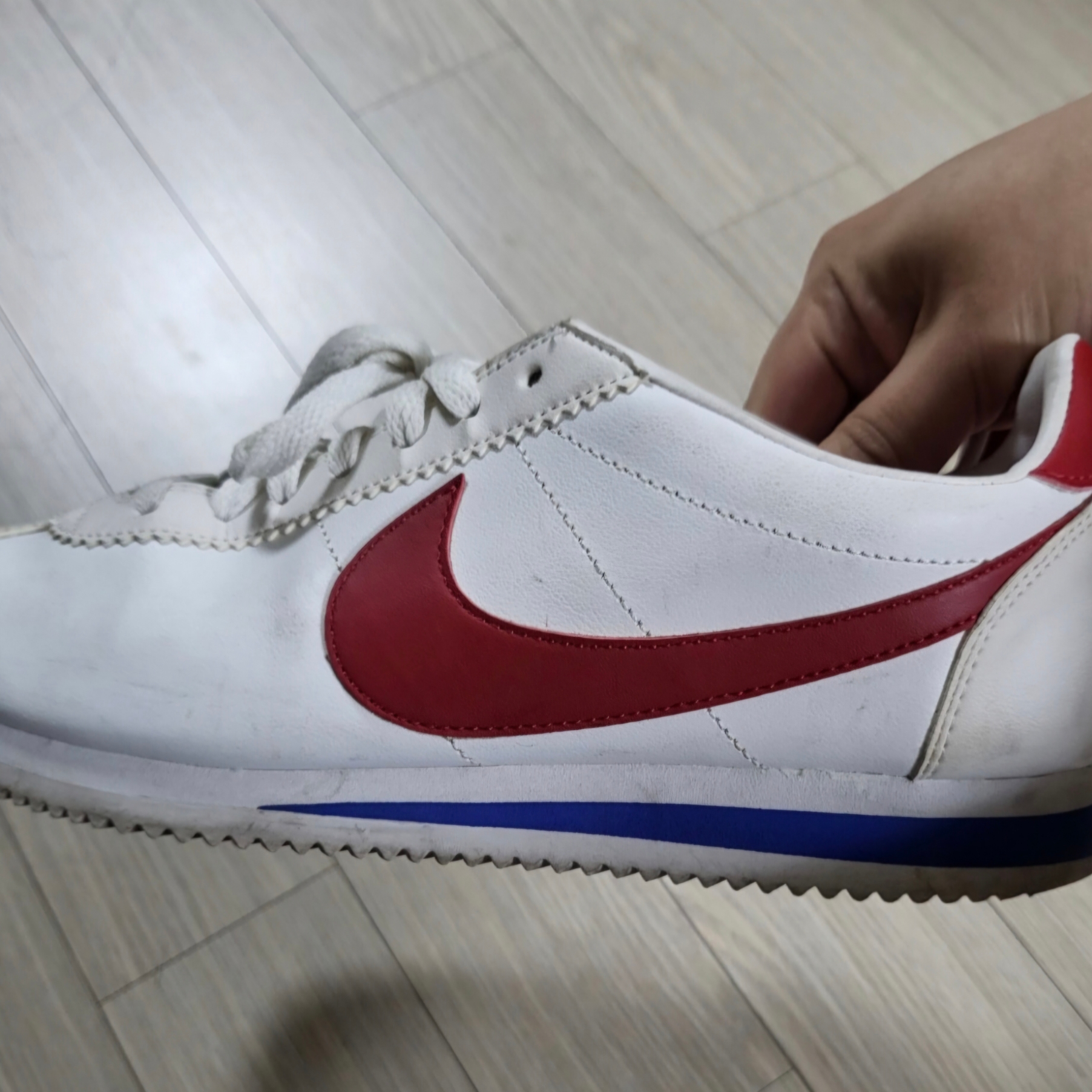 Nike Cortez Varsity Red White & Blue 착용 스타일