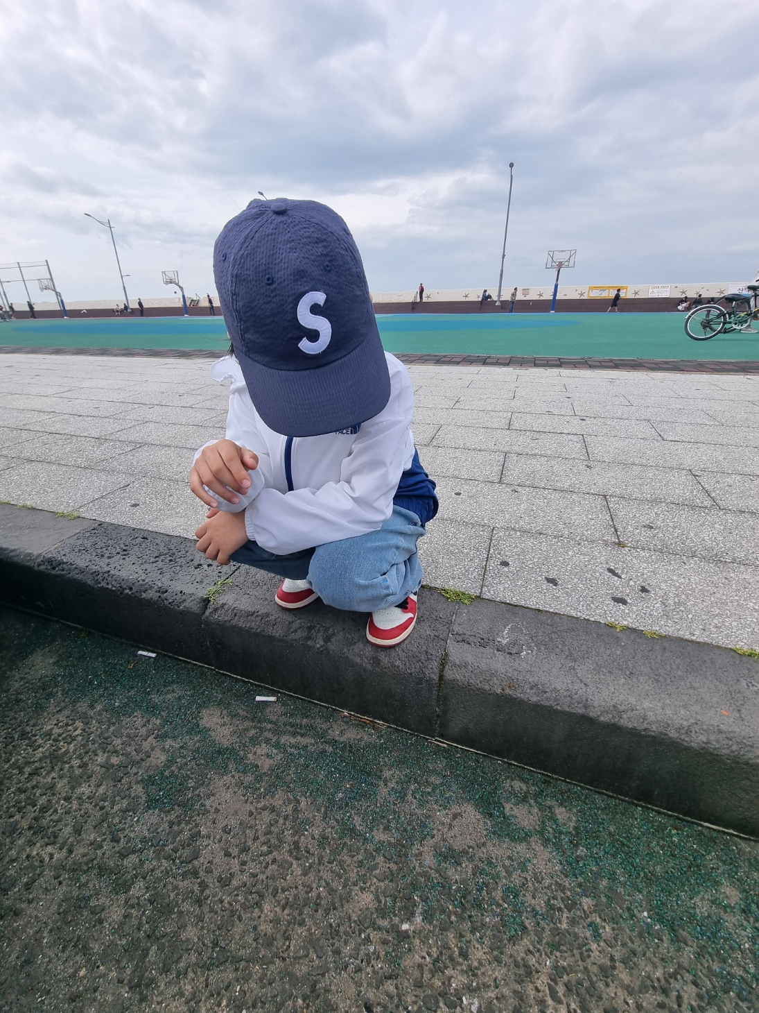 Supreme Seersucker S Logo 6-Panel Navy - 24SS, (PS) Jordan 1 Retro High OG Chicago 2022 착용 스타일