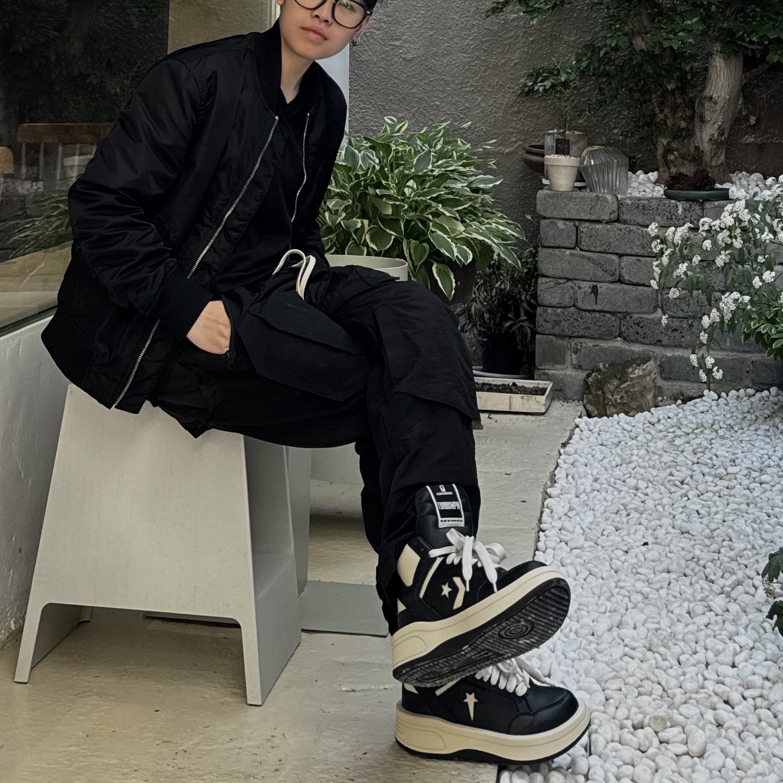Converse x Drkshdw Turbowpn Black Cream 착용 스타일