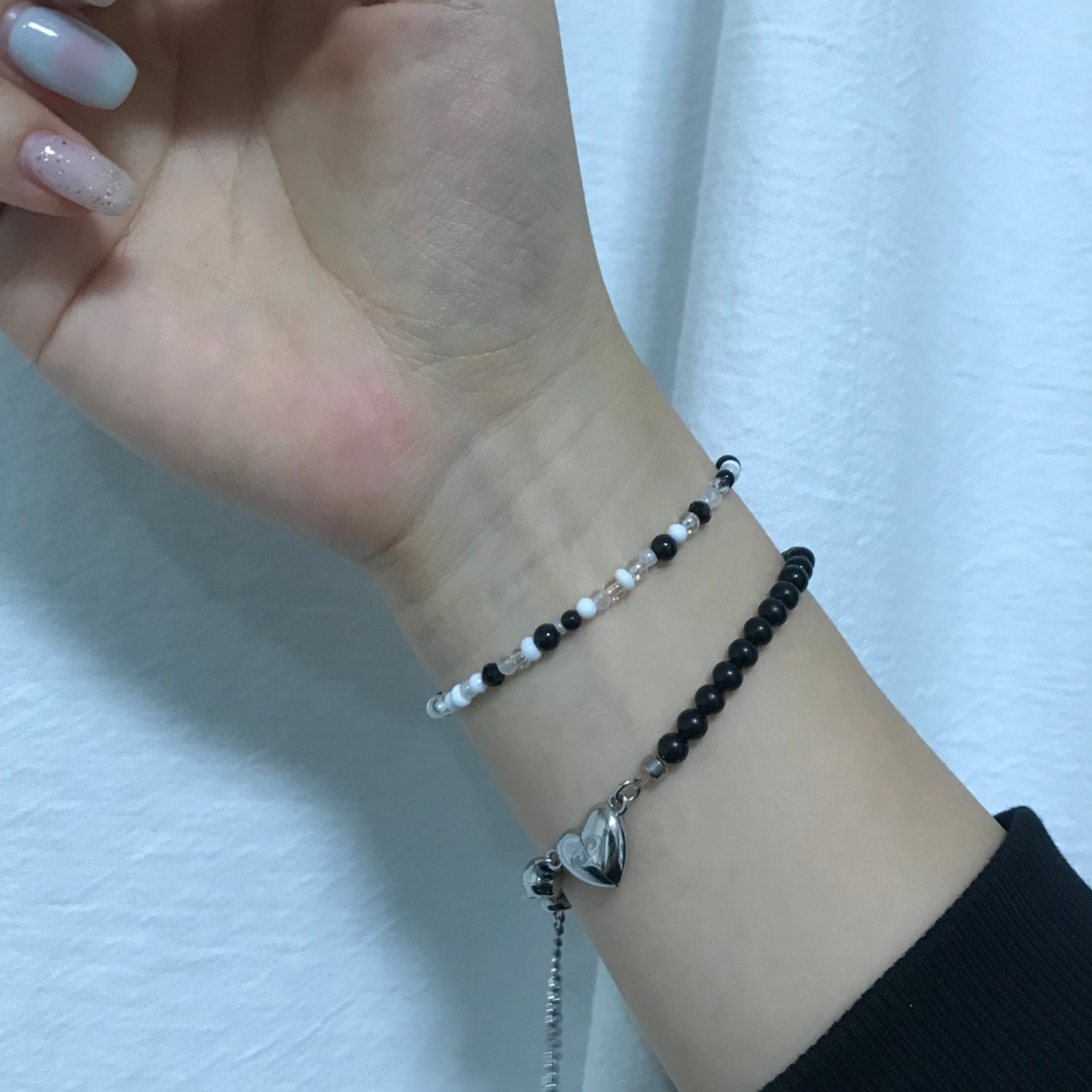 Sentiments No.438 Bracelet Black 착용 스타일