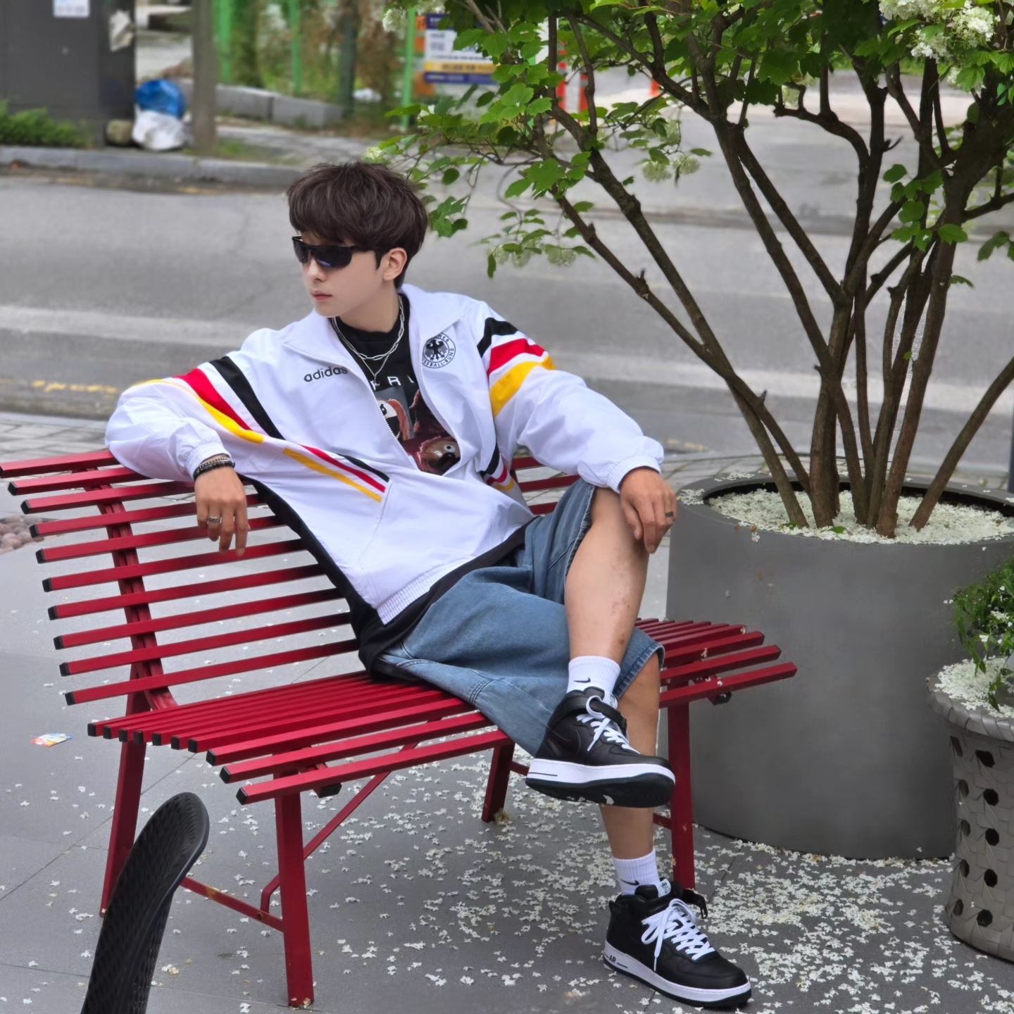 Adidas Germany 1996 Woven Track Jacket White - KR Sizing, Adidas Germany 1996 Woven Track Jacket White - US Sizing 착용 스타일 - 6