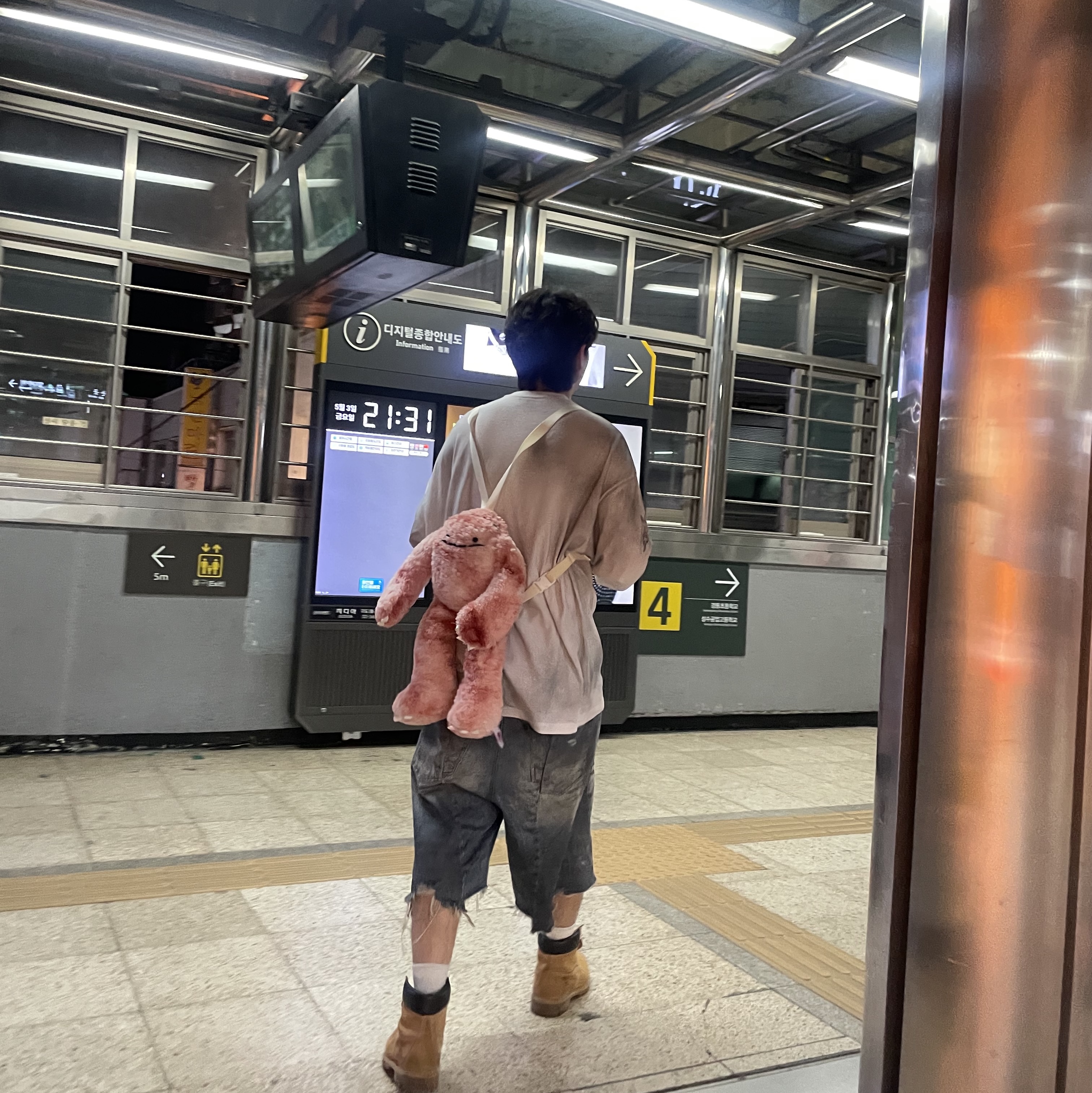 Project G/R Reworked Bermuda Shorts Blue, Timberland Premium 6 inch Waterproof Boot Wheat Nubuck - Wide 착용 스타일 - 3