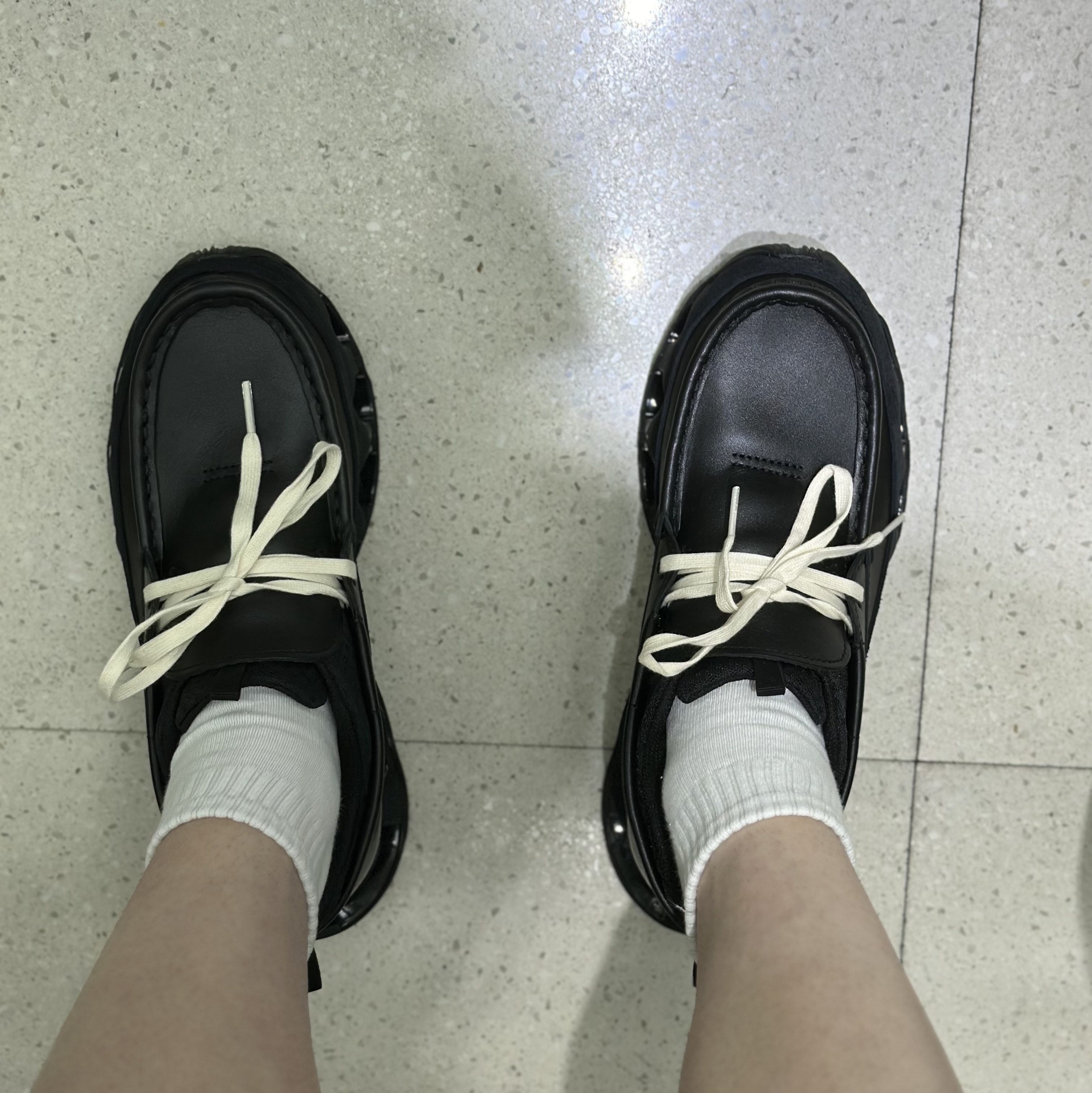 Mizuno Wave Prophecy MOC Black 착용 스타일 - 2