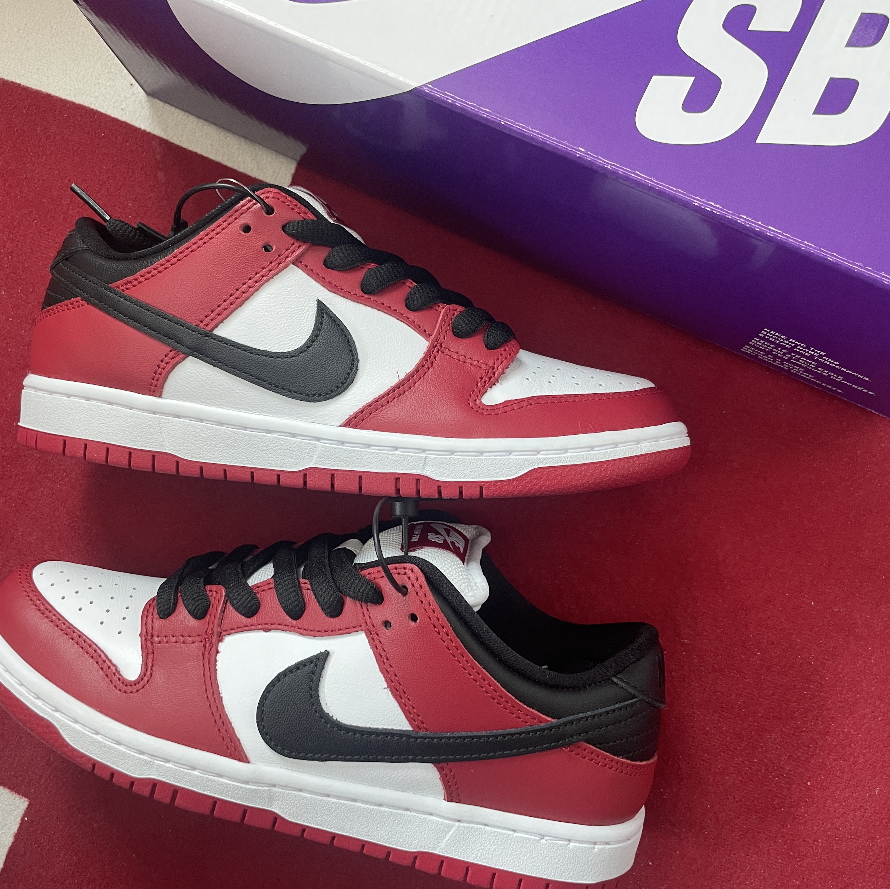 Nike SB Dunk Low Pro Chicago 착용 스타일