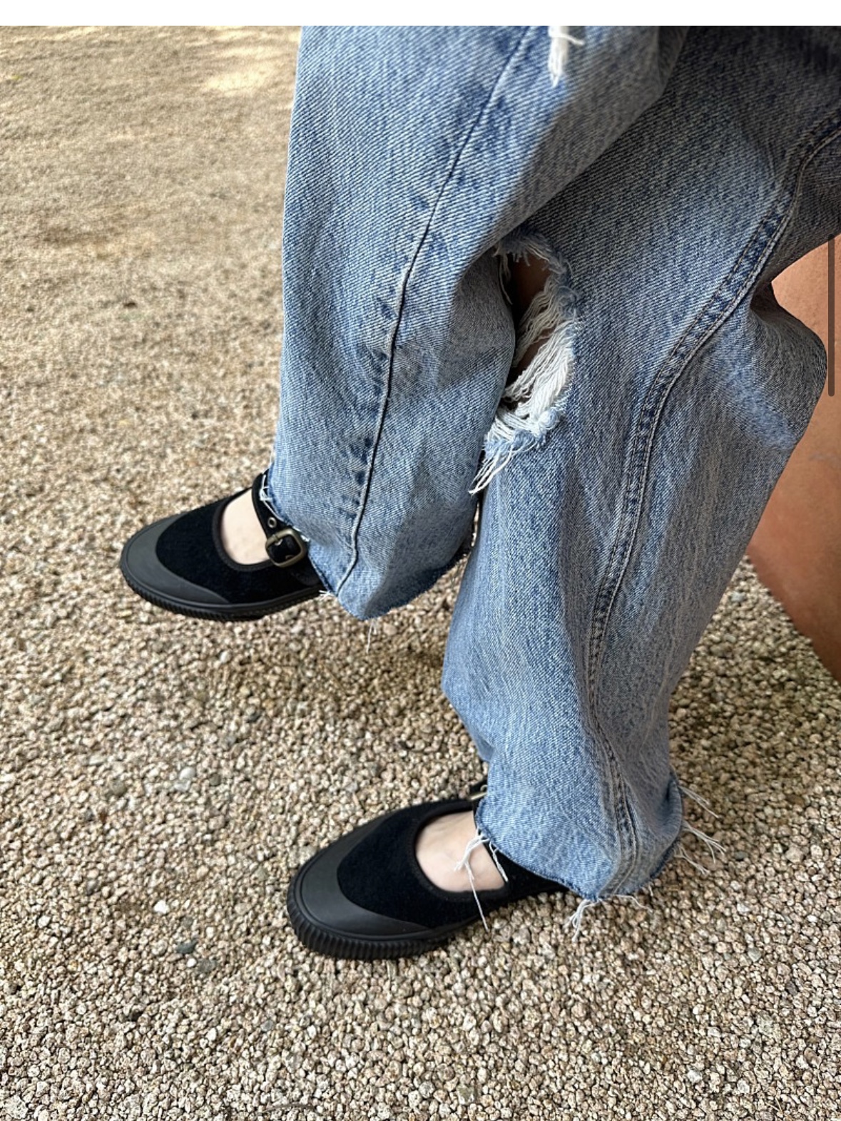 Vans Mary Jane Black LX Creep Black 착용 스타일 - 2