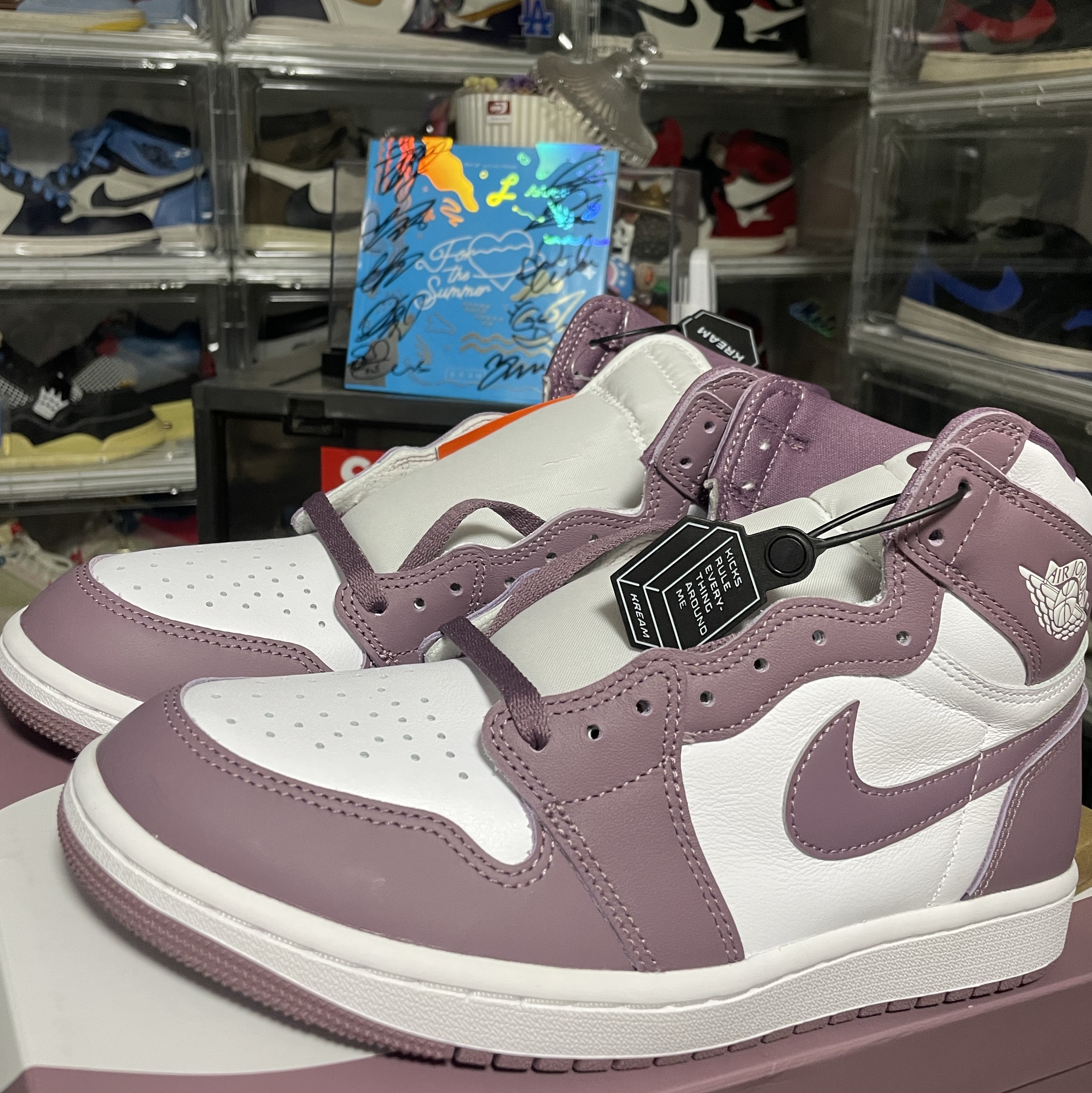 Jordan 1 Retro High OG Mauve 착용 스타일 - 1