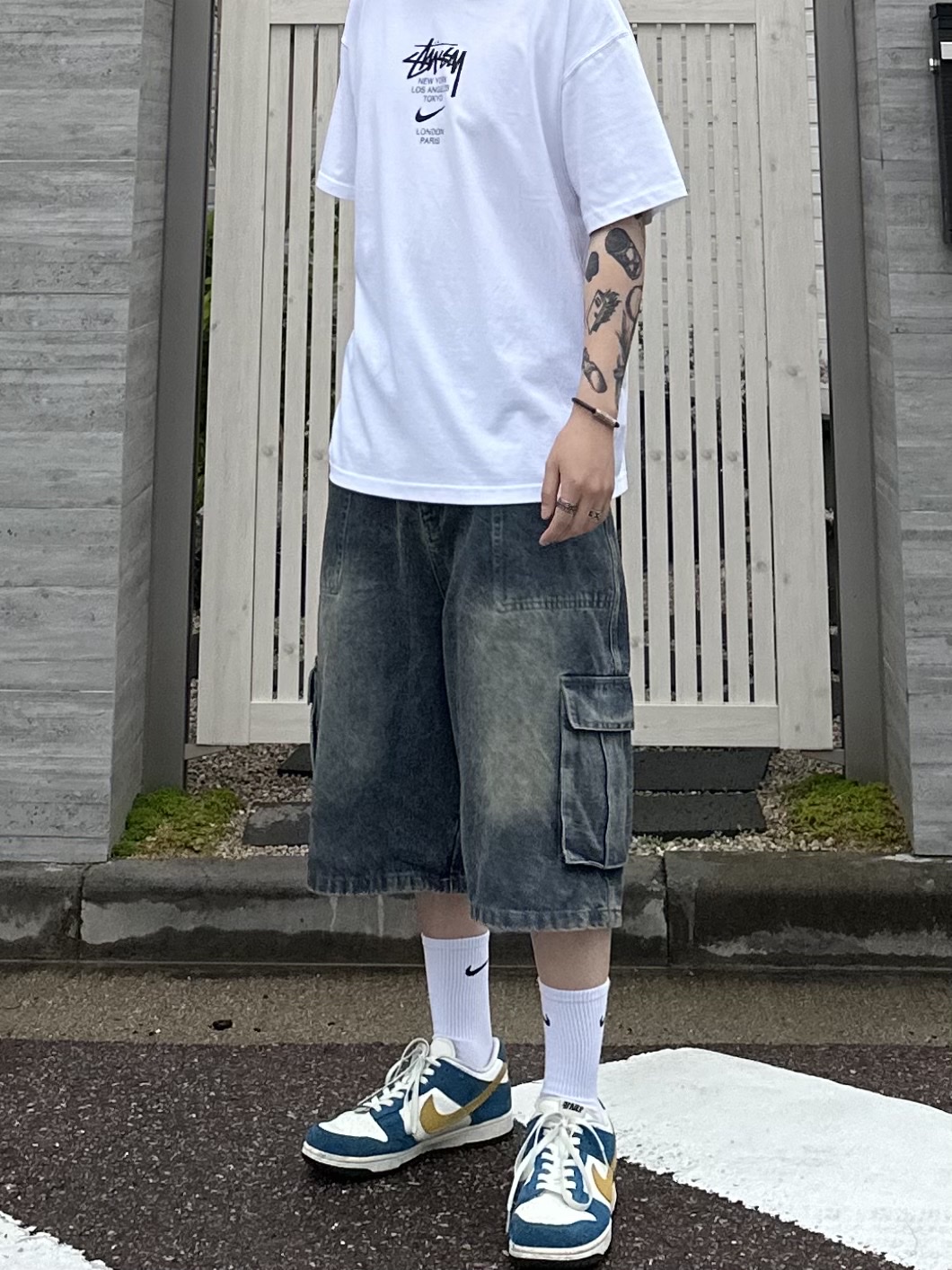 Nike x Kasina Dunk Low 80's Bus, Nike x Stussy WT T-Shirt White - US/EU 착용 스타일 - 4